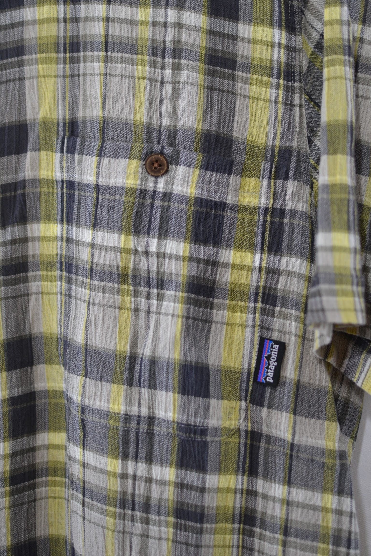 Patagonia 100% Organic Cotton White Grey Check Button Up Shirt sz M Size US M / EU 48-50 / 2 - 5 Thumbnail