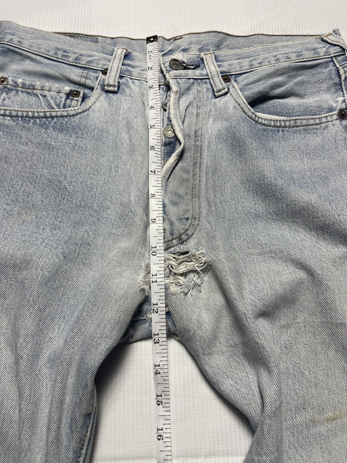 Levi's Vintage Levi's 501 Selvedge Button No.6 Made In USA Jeans Size US 31 - 12 Thumbnail