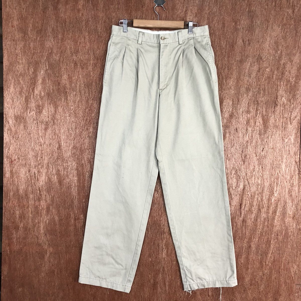 Levi's Levi’s Workers Cream Straight Pants #H338 Size US 31 - 1 Thumbnail
