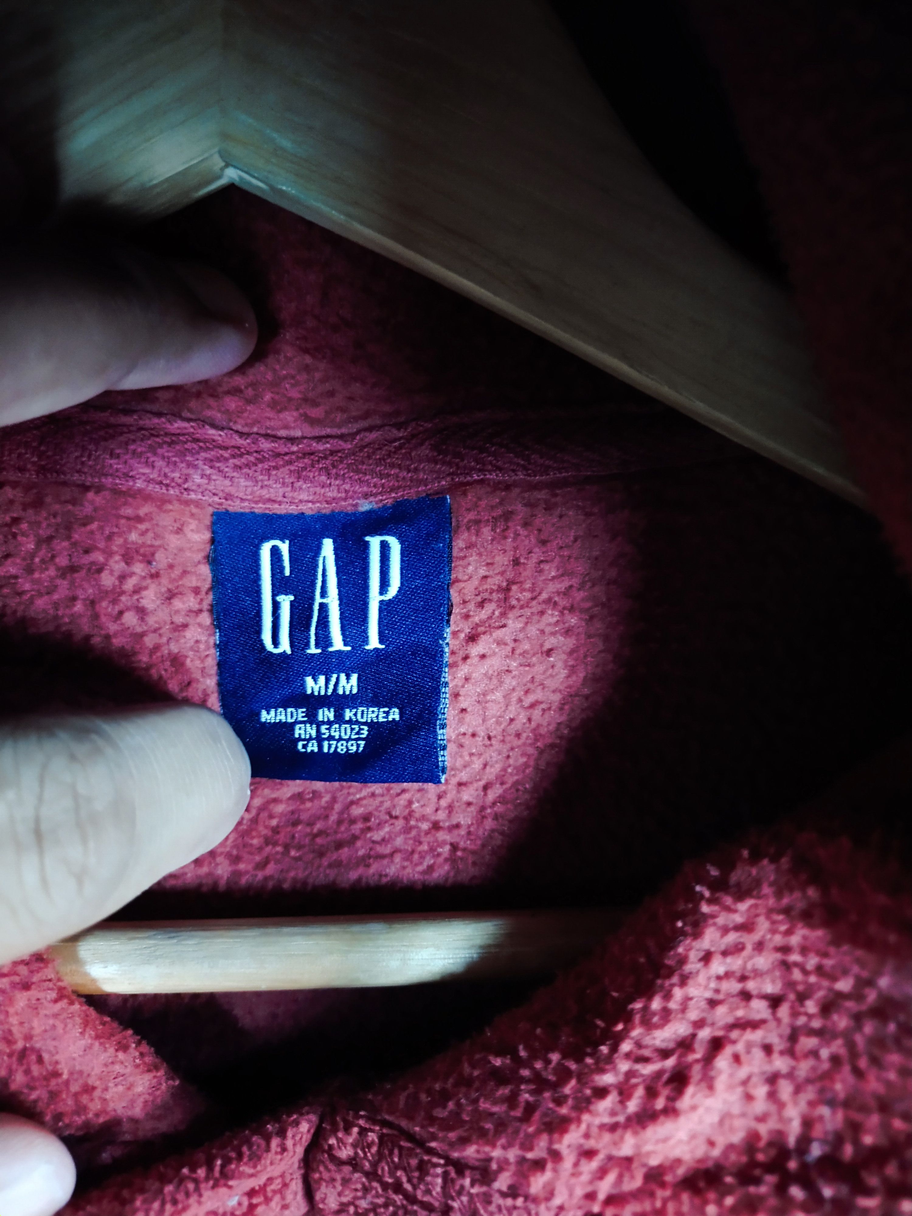 Gap GAP Athletic dark red distressed sweatshirt hoodie #S185 Size US M / EU 48-50 / 2 - 8 Thumbnail