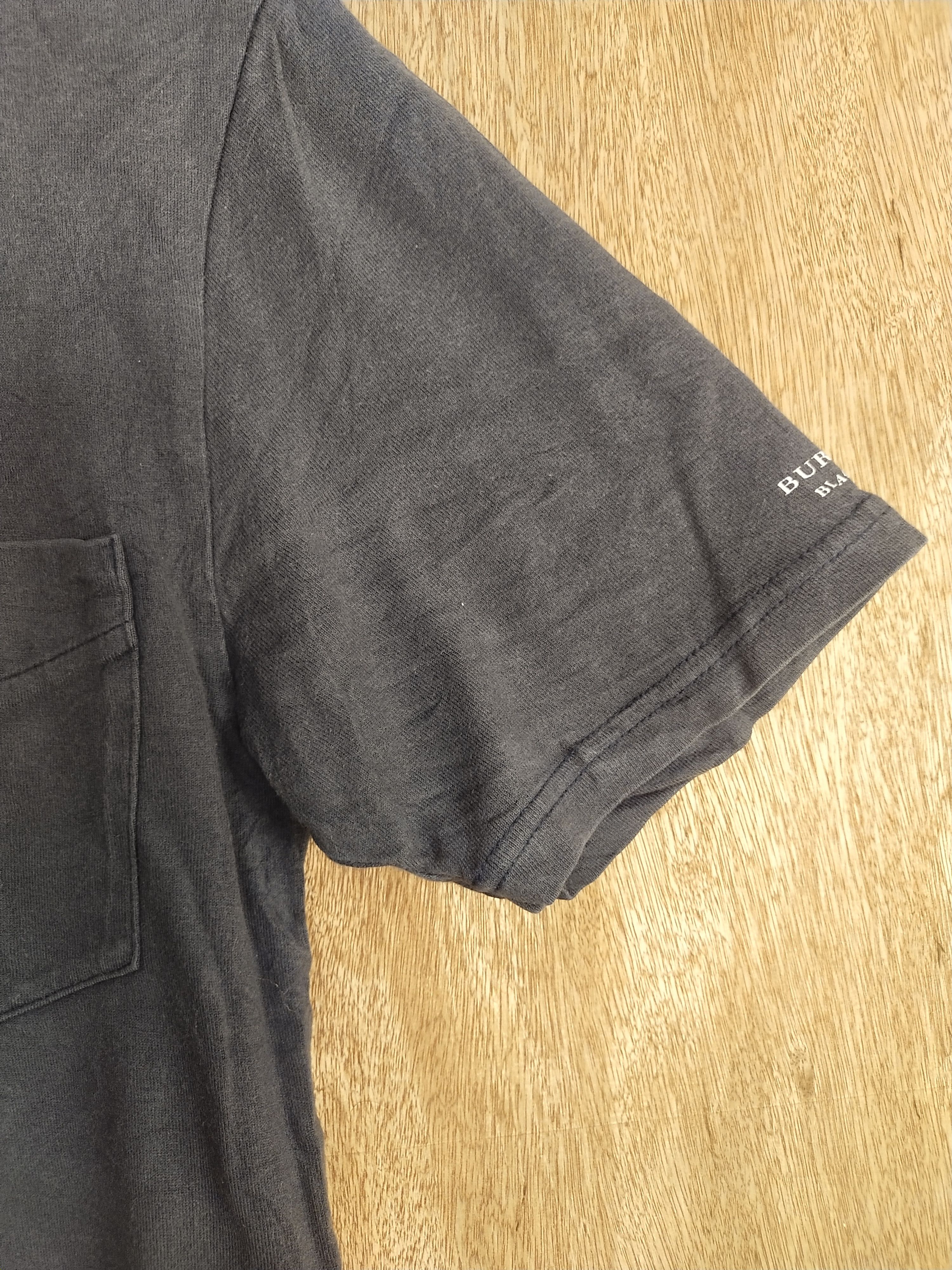 Black Label Burberry black label faded black short sleeve Tshirt #H288 Size US S / EU 44-46 / 1 - 3 Thumbnail