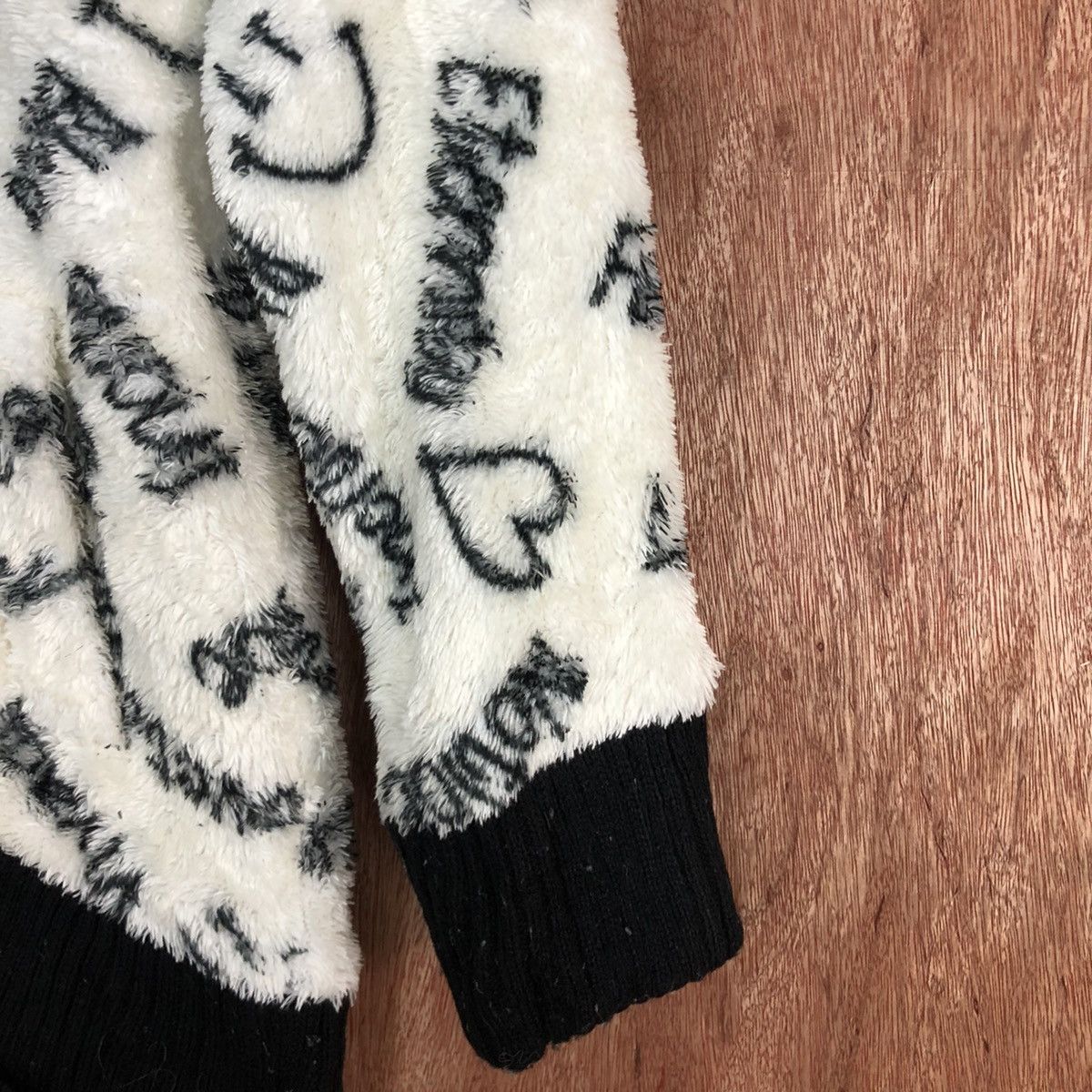 Japanese Brand Love Toxic White Mohair fleece sweater hoodie #H137 Size M / US 6-8 / IT 42-44 - 4 Thumbnail