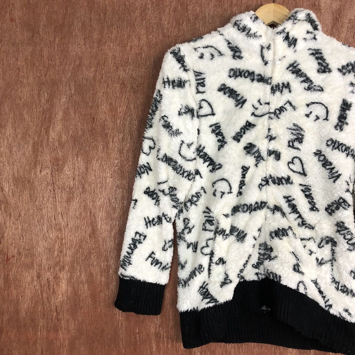 Japanese Brand Love Toxic White Mohair fleece sweater hoodie #H137 Size M / US 6-8 / IT 42-44 - 7 Thumbnail