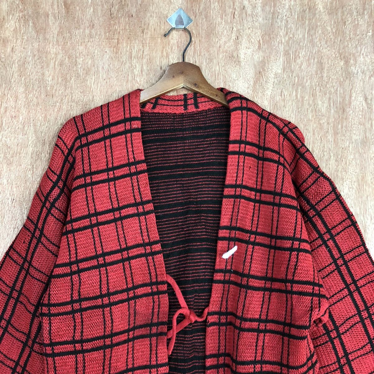Homespun Knitwear Japan Red checkered Knit vintage cardigan Kimono #H112 Size US L / EU 52-54 / 3 - 9 Thumbnail