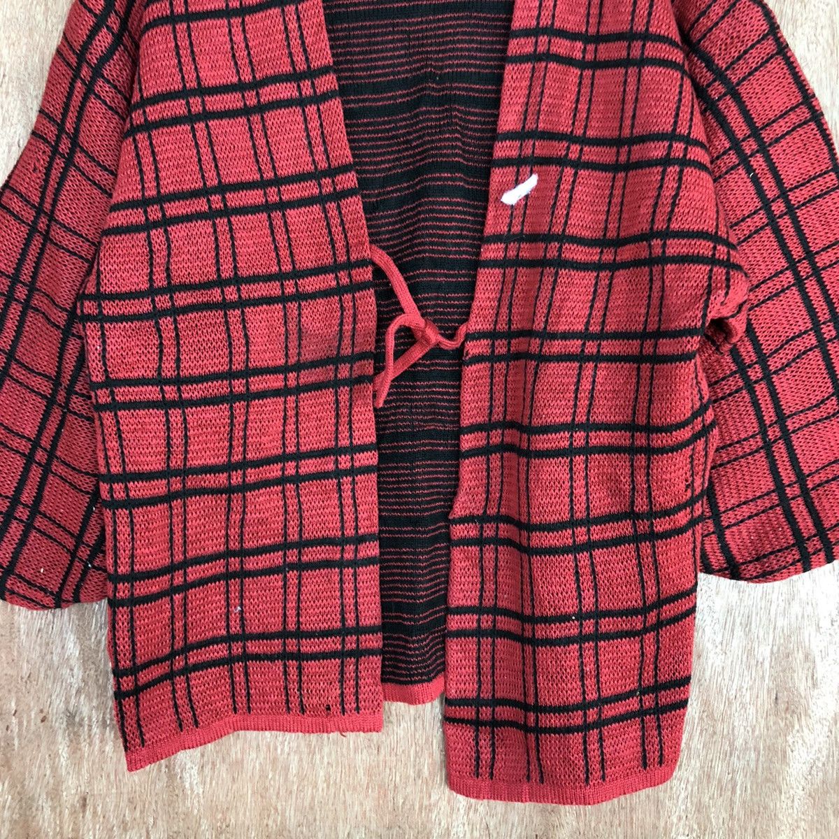 Homespun Knitwear Japan Red checkered Knit vintage cardigan Kimono #H112 Size US L / EU 52-54 / 3 - 8 Thumbnail