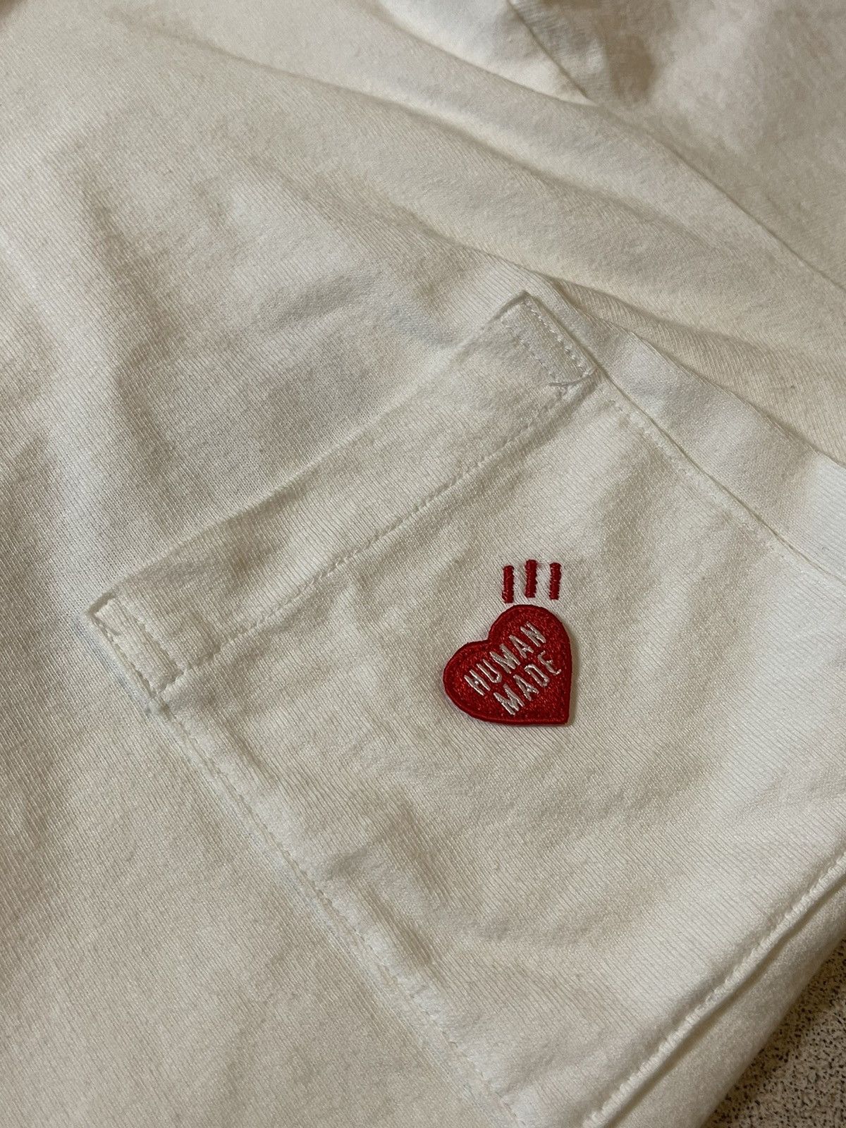 Human Made Human Made Pocket Heart Tee Size US S / EU 44-46 / 1 - 6 Thumbnail