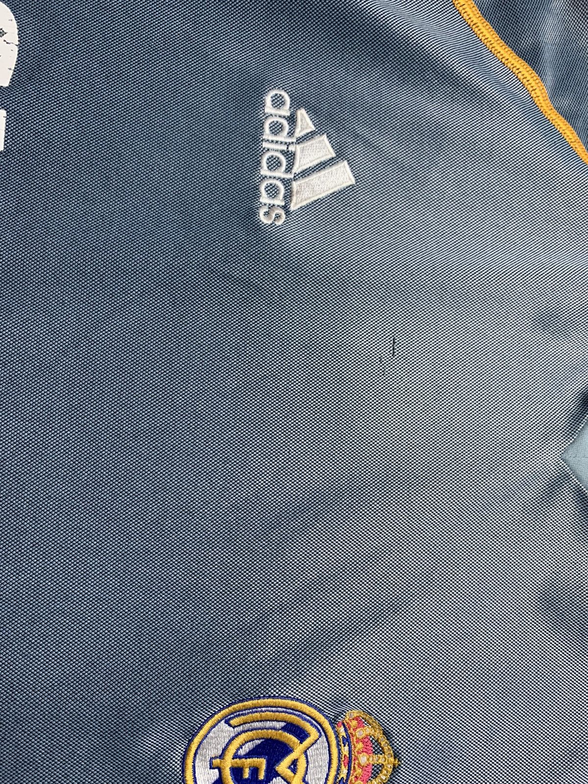 Adidas Vintage soccer jersey Real Madrid adidas grey rare away Size US XL / EU 56 / 4 - 5 Thumbnail