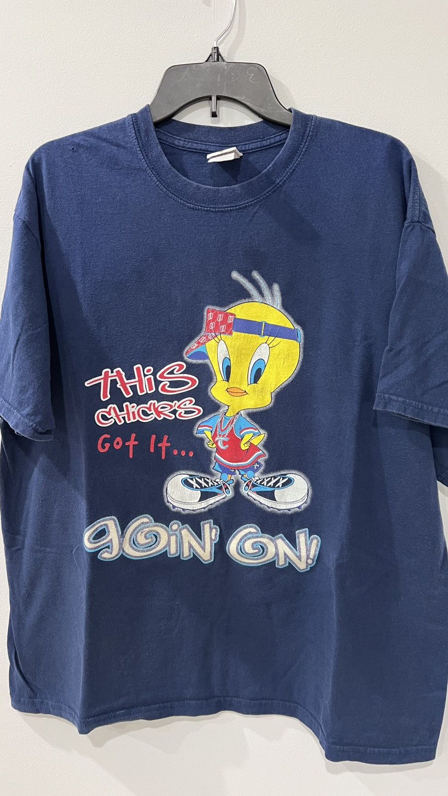 Cartoon Network × Vintage Looney Tunes Tweety “This Chick’s Got It…” Size Large Size US L / EU 52-54 / 3 - 1 Thumbnail