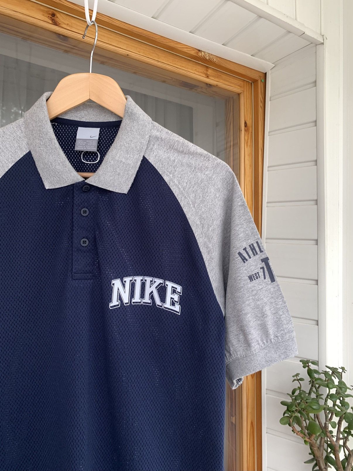 Vintage Nike Athletic Vintage Polo Shirt Mens Size L Size US L / EU 52-54 / 3 - 3 Thumbnail