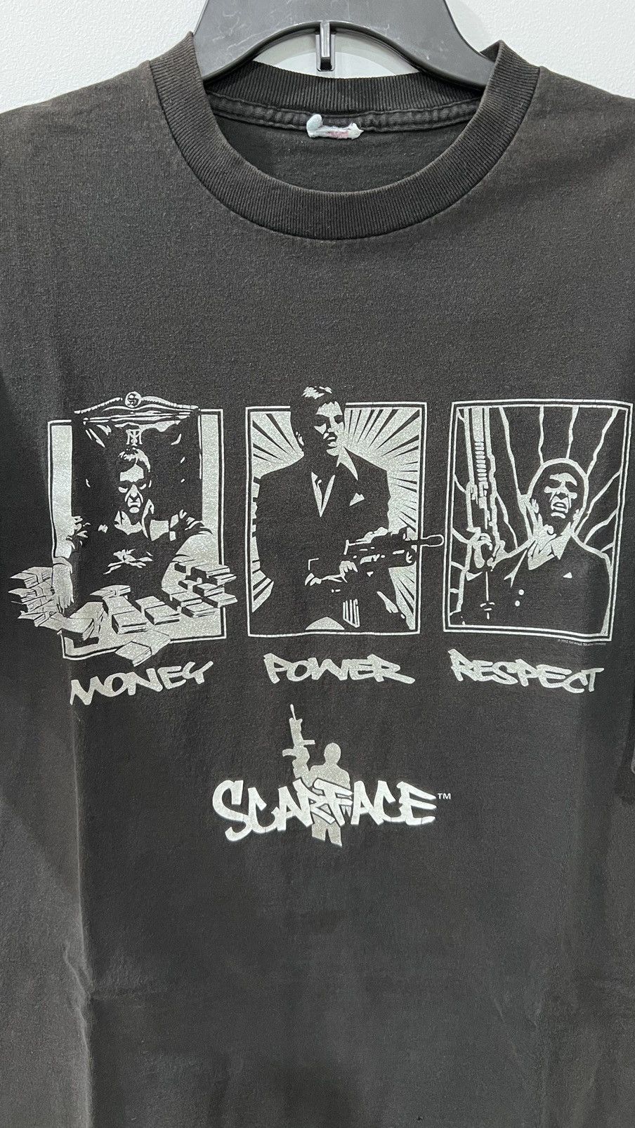 Vintage Scarface “MONEY POWER RESPECT” TShirt Size Large Size US L / EU 52-54 / 3 - 2 Thumbnail