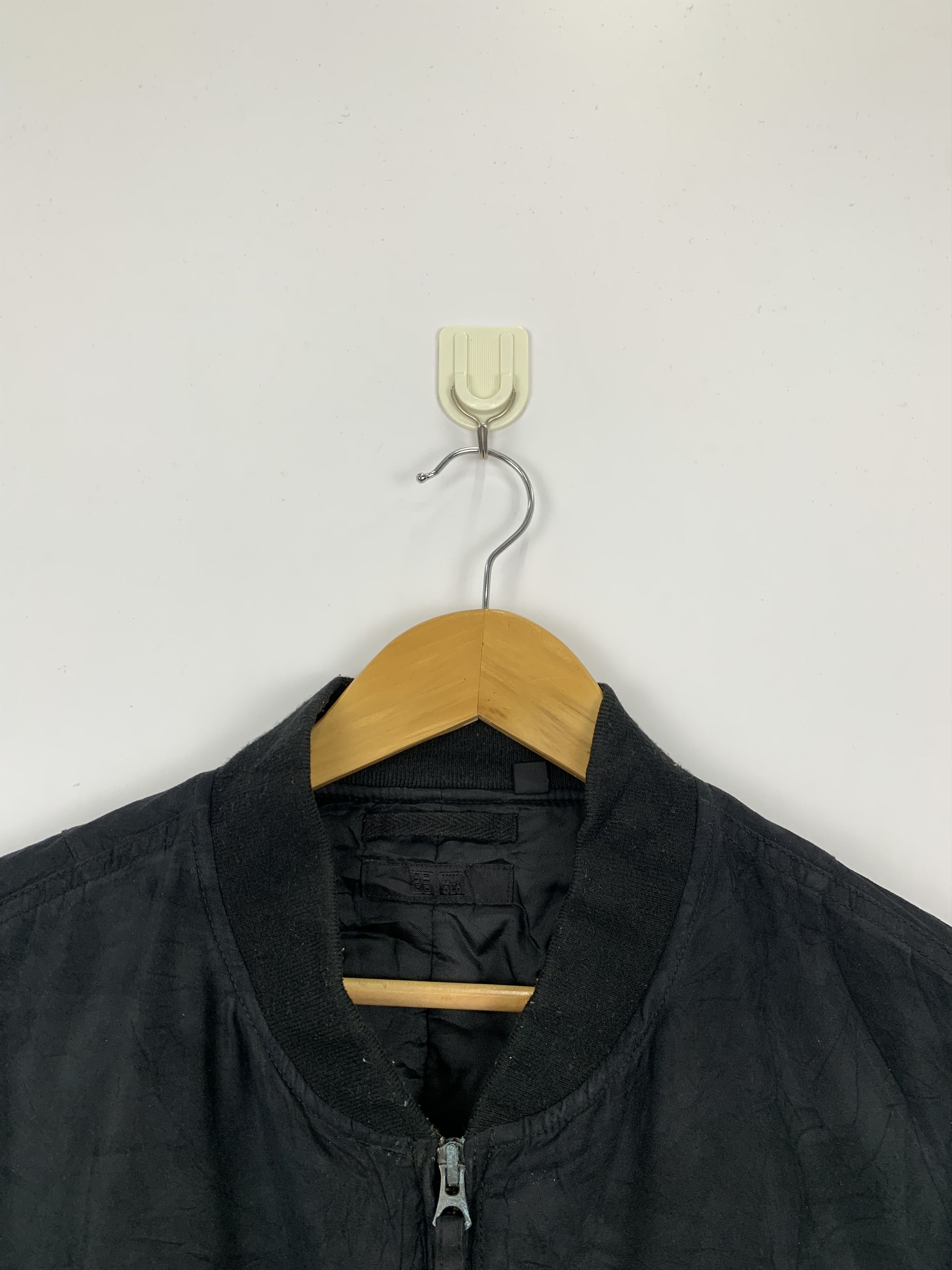 Japanese Brand Japanese Brand Uniqlo Bomber Flight Jacket J0863 Size US XL / EU 56 / 4 - 9 Thumbnail