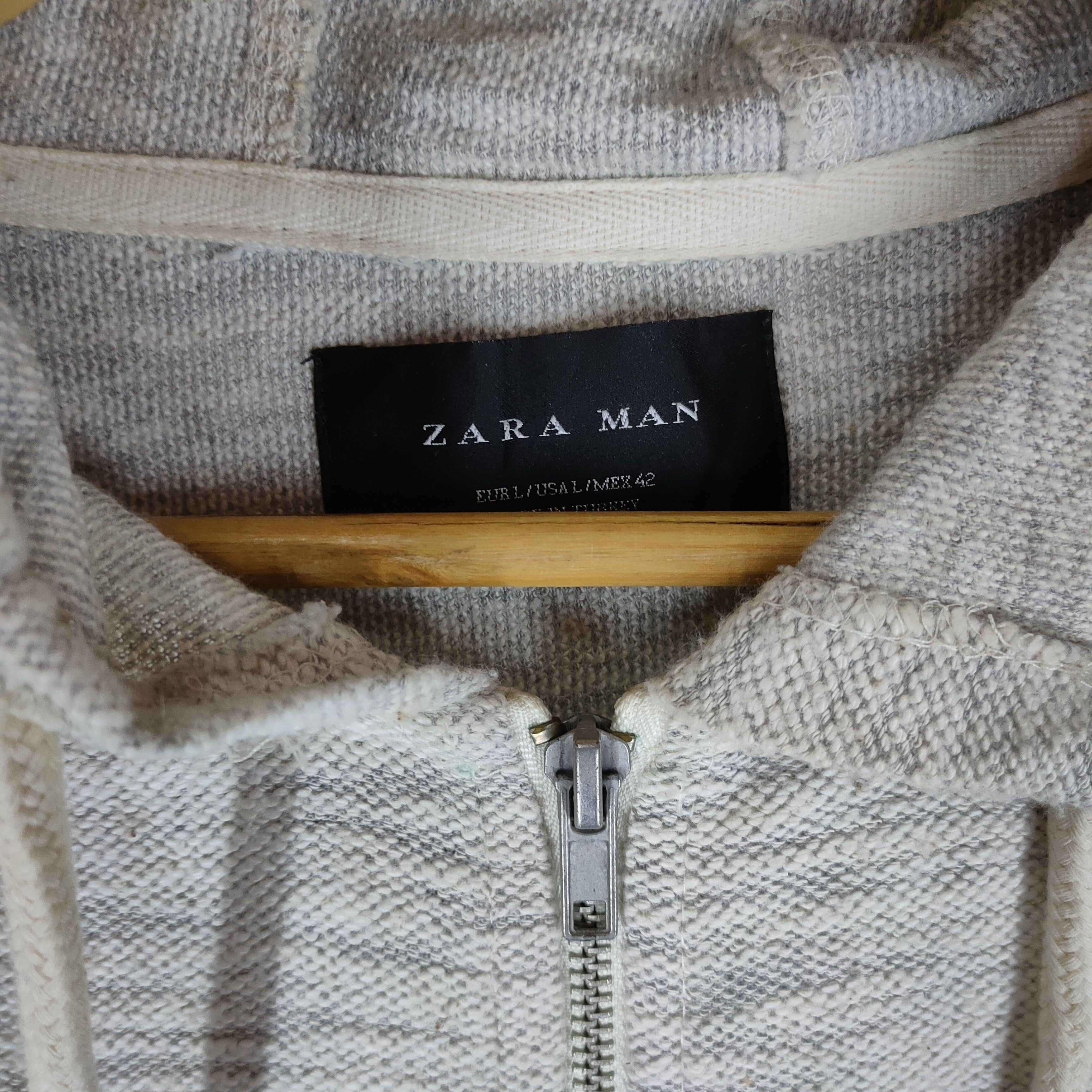 Zara ZARA MAN Knitwear Design Hoodie Medium Size Sweater Size US M / EU 48-50 / 2 - 4 Thumbnail
