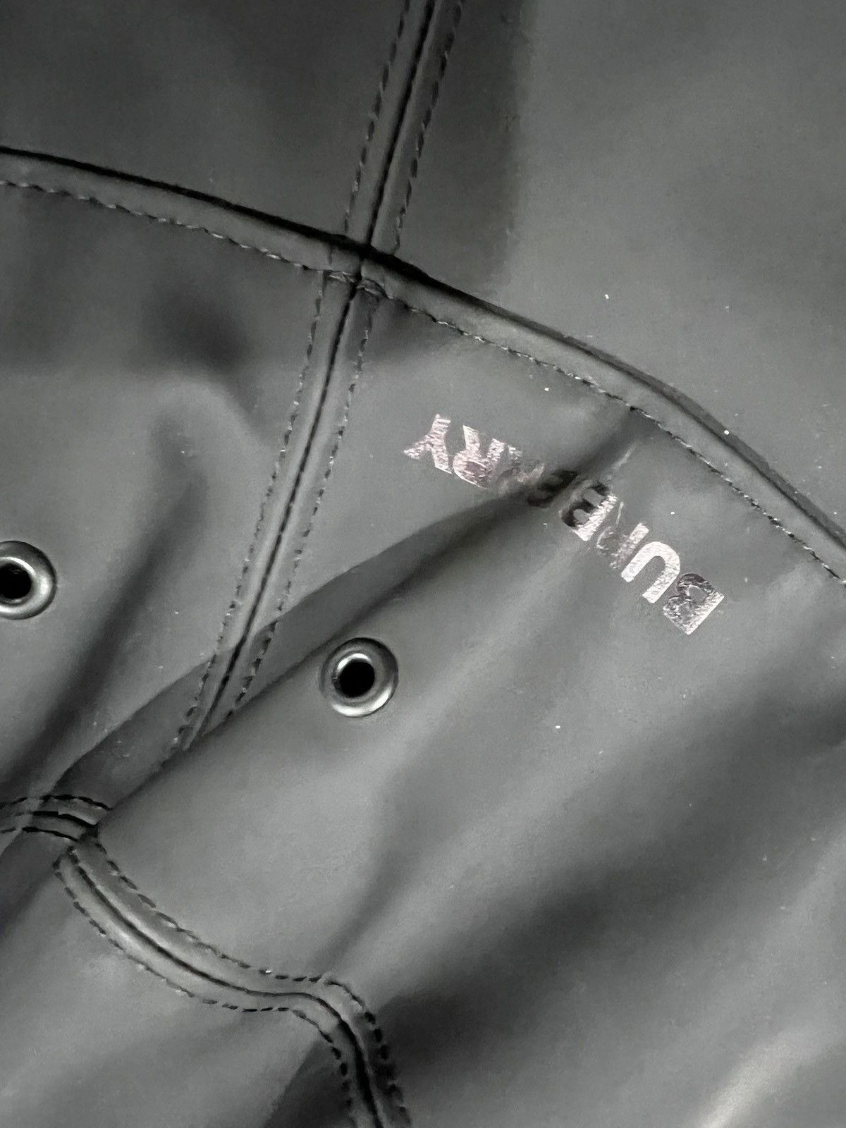 Burberry Burberry rain hat. L. $850 Size ONE SIZE - 3 Thumbnail