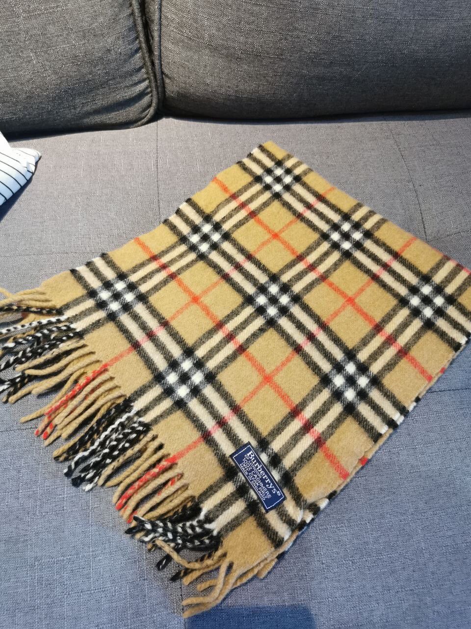 Burberry × Designer × New England Outerwear Burberrys london check wool scarf Size ONE SIZE - 2 Thumbnail