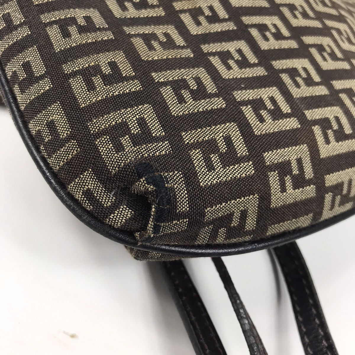 Fendi AUTHENTIC FENDI ZUCCA CROSSBODY Size ONE SIZE - 10 Thumbnail