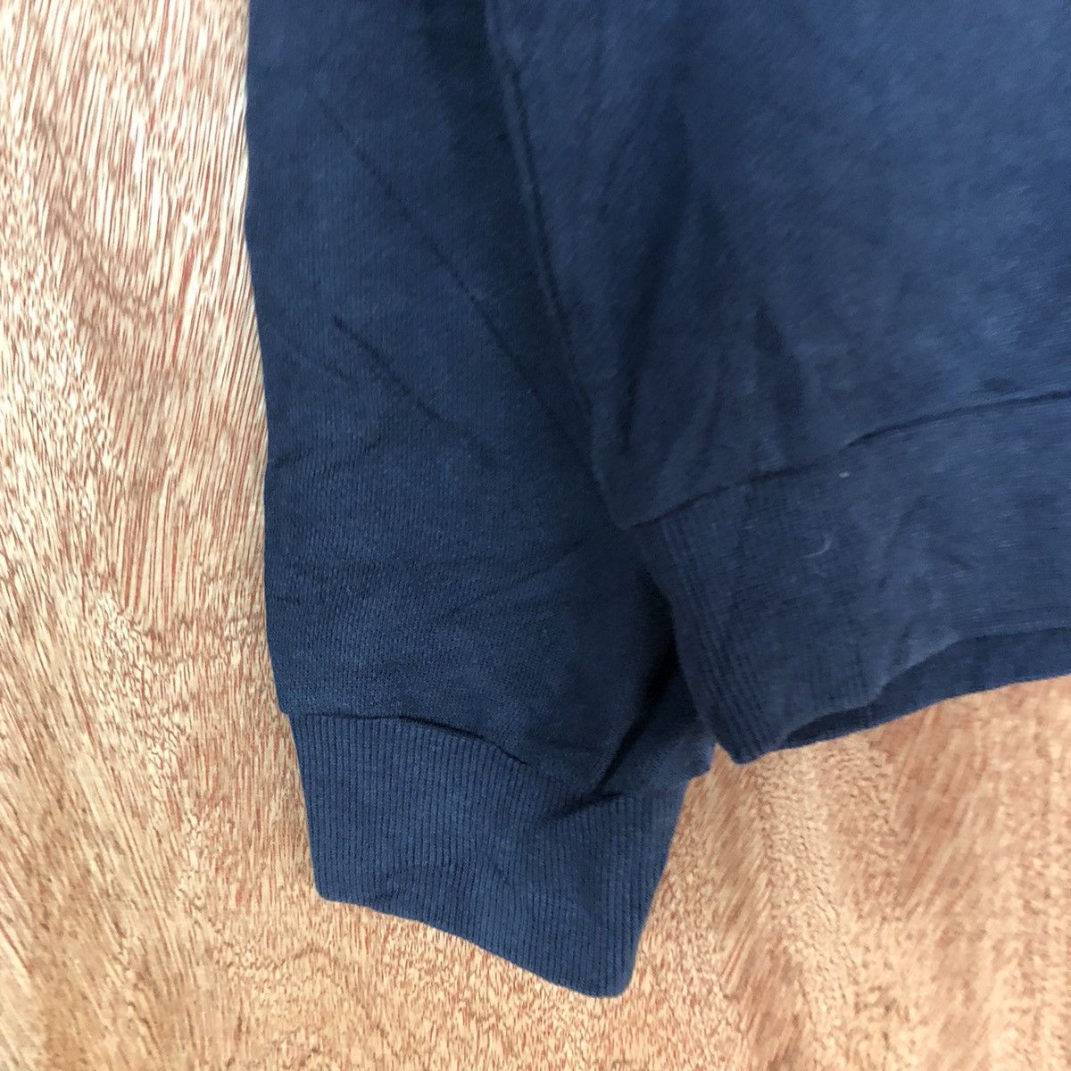 Nike Nike Dark Blue faded distressed Small Logo Sweatshirt #H320 Size US L / EU 52-54 / 3 - 6 Thumbnail