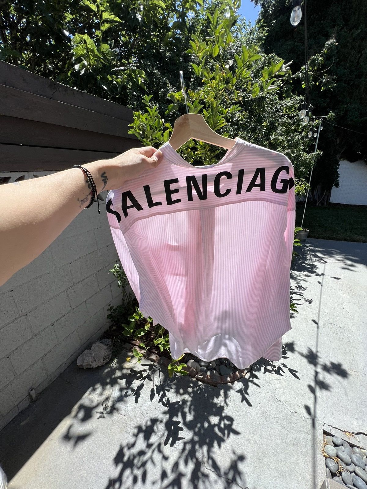 Balenciaga Balenciagia New Swing shirt Size US M / EU 48-50 / 2 - 3 Thumbnail