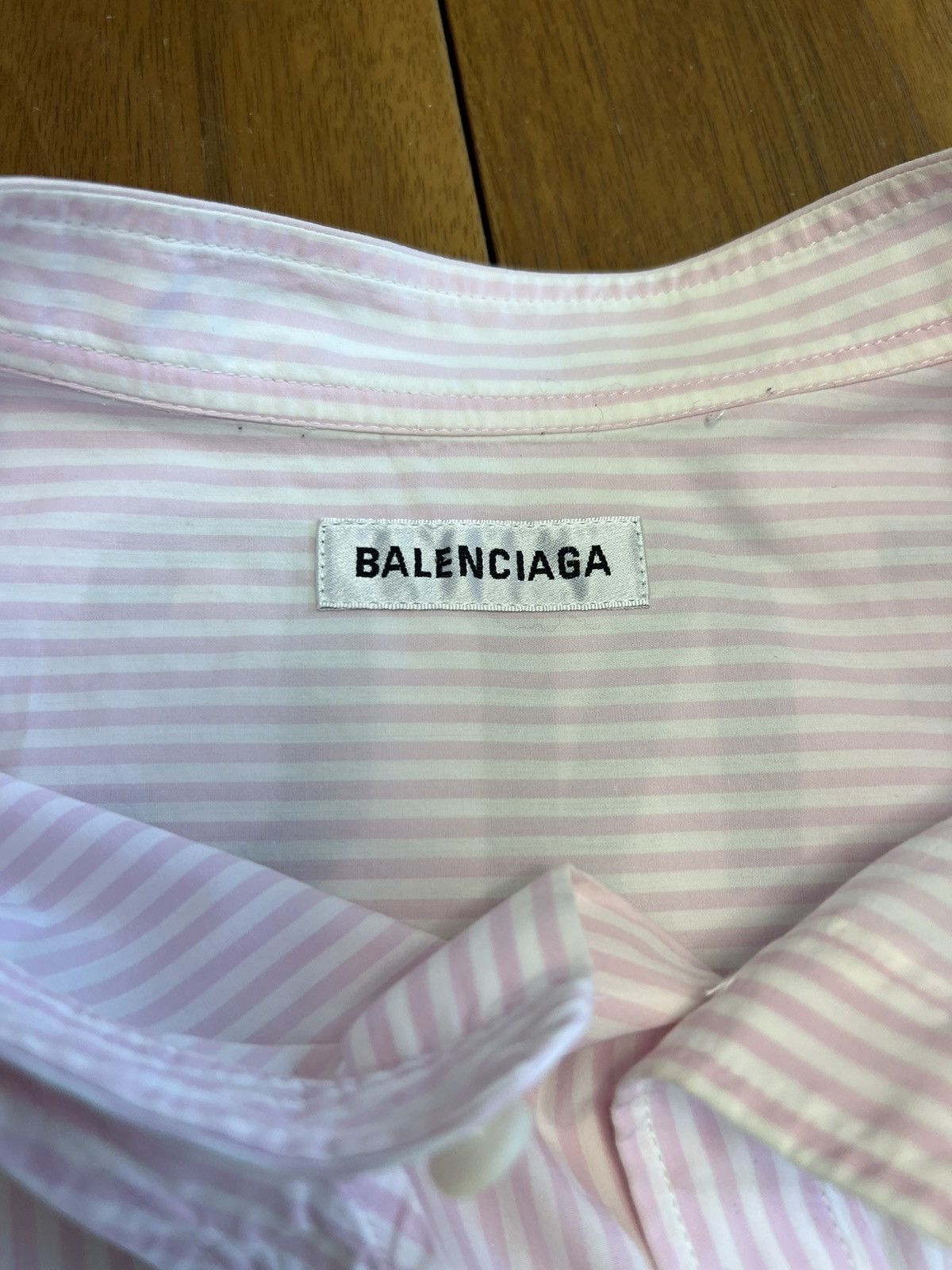 Balenciaga Balenciagia New Swing shirt Size US M / EU 48-50 / 2 - 6 Preview