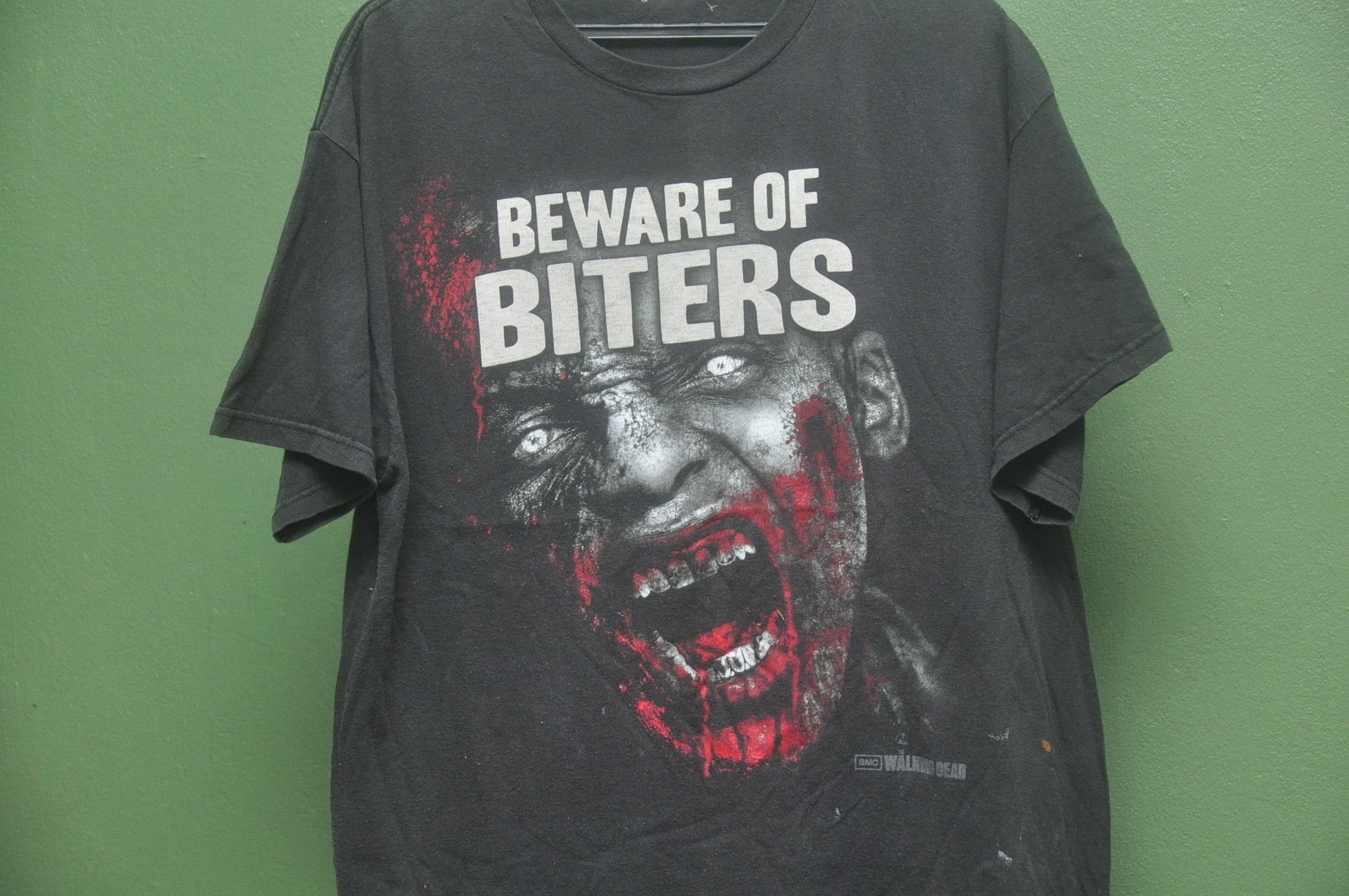 Vintage Vintage The Walking Dead All Over Print t Thirt XL Size Size US L / EU 52-54 / 3 - 3 Thumbnail