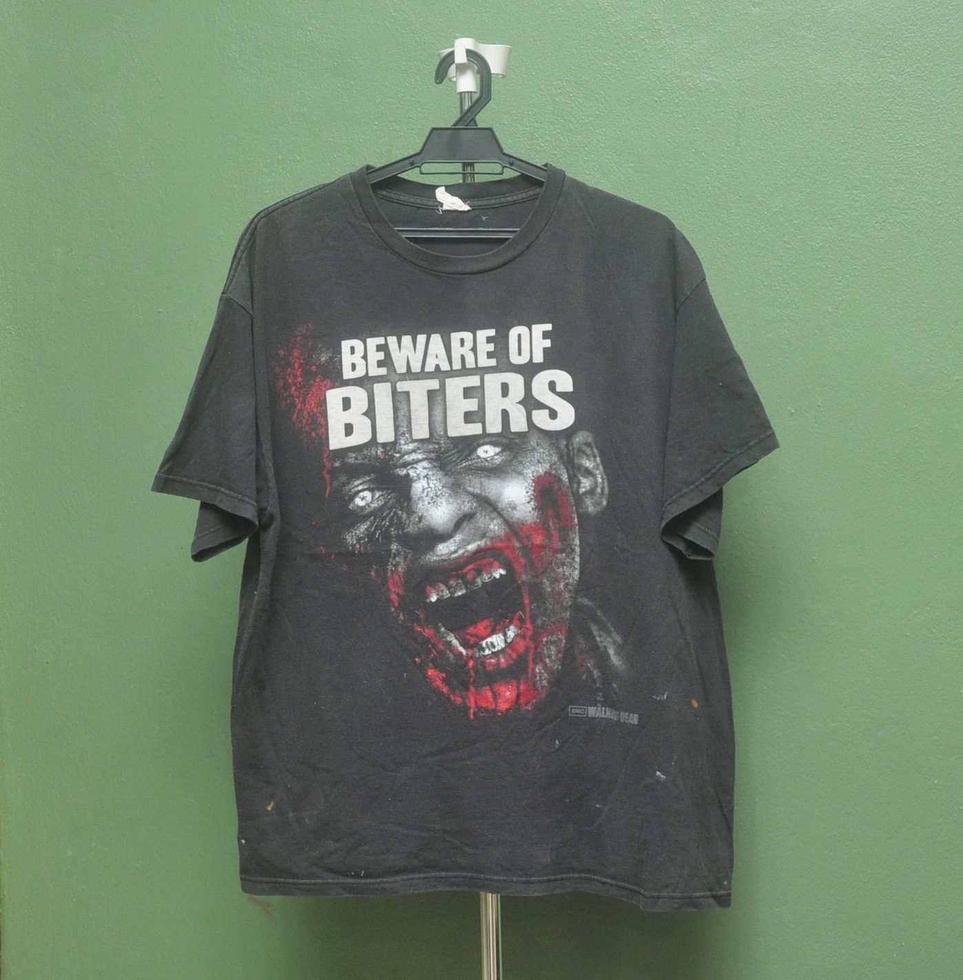 Vintage The Walking Dead All Over Print t Thirt XL Size