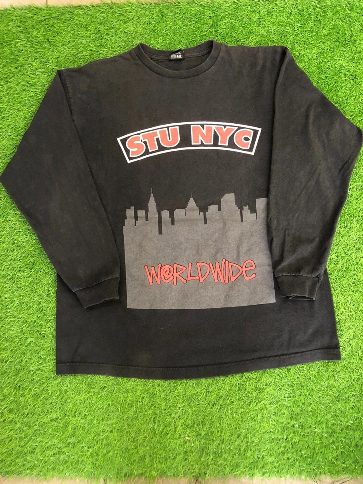 Stussy × Vintage Vtg Stussy NYC International Worldwide Long Sleeve T-shirt Size US L / EU 52-54 / 3 - 3 Thumbnail