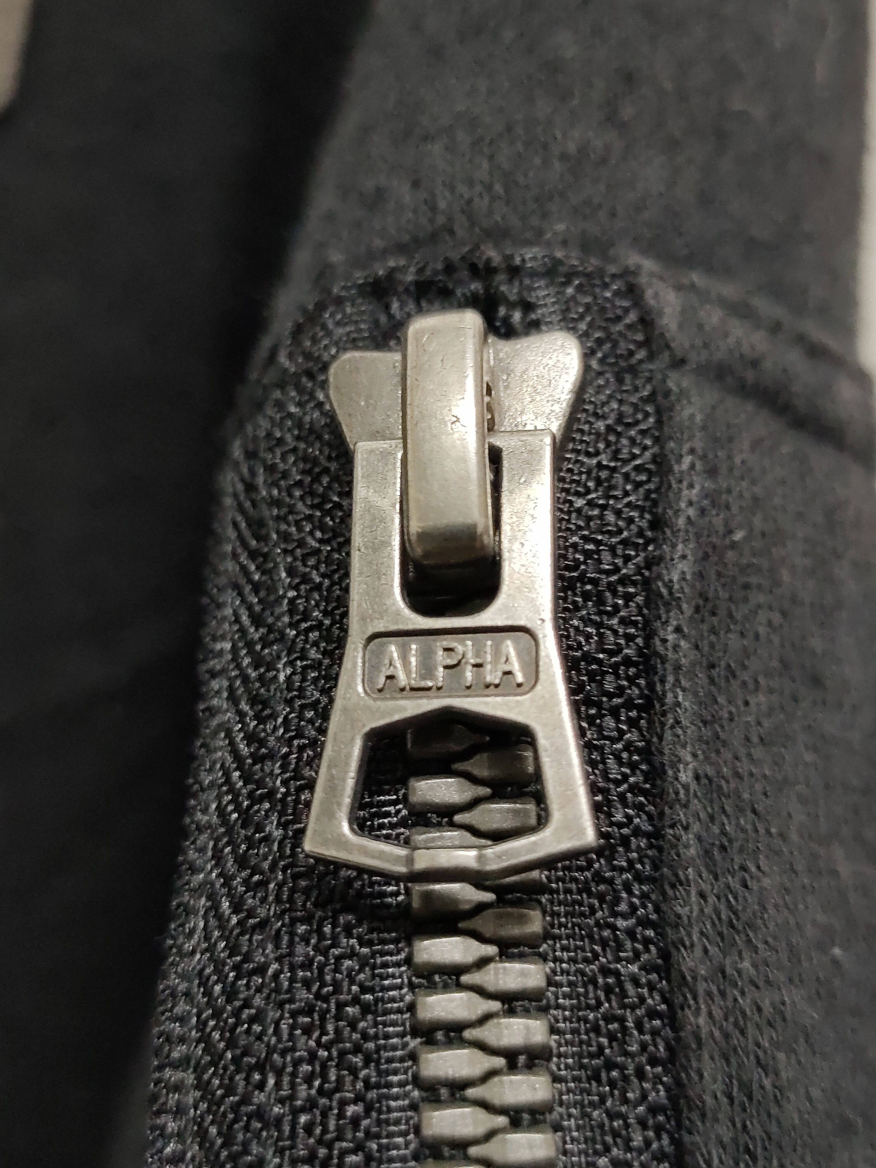 Alpha Industries Alpha industries zipper jacket spellout logo Size US M / EU 48-50 / 2 - 12 Thumbnail