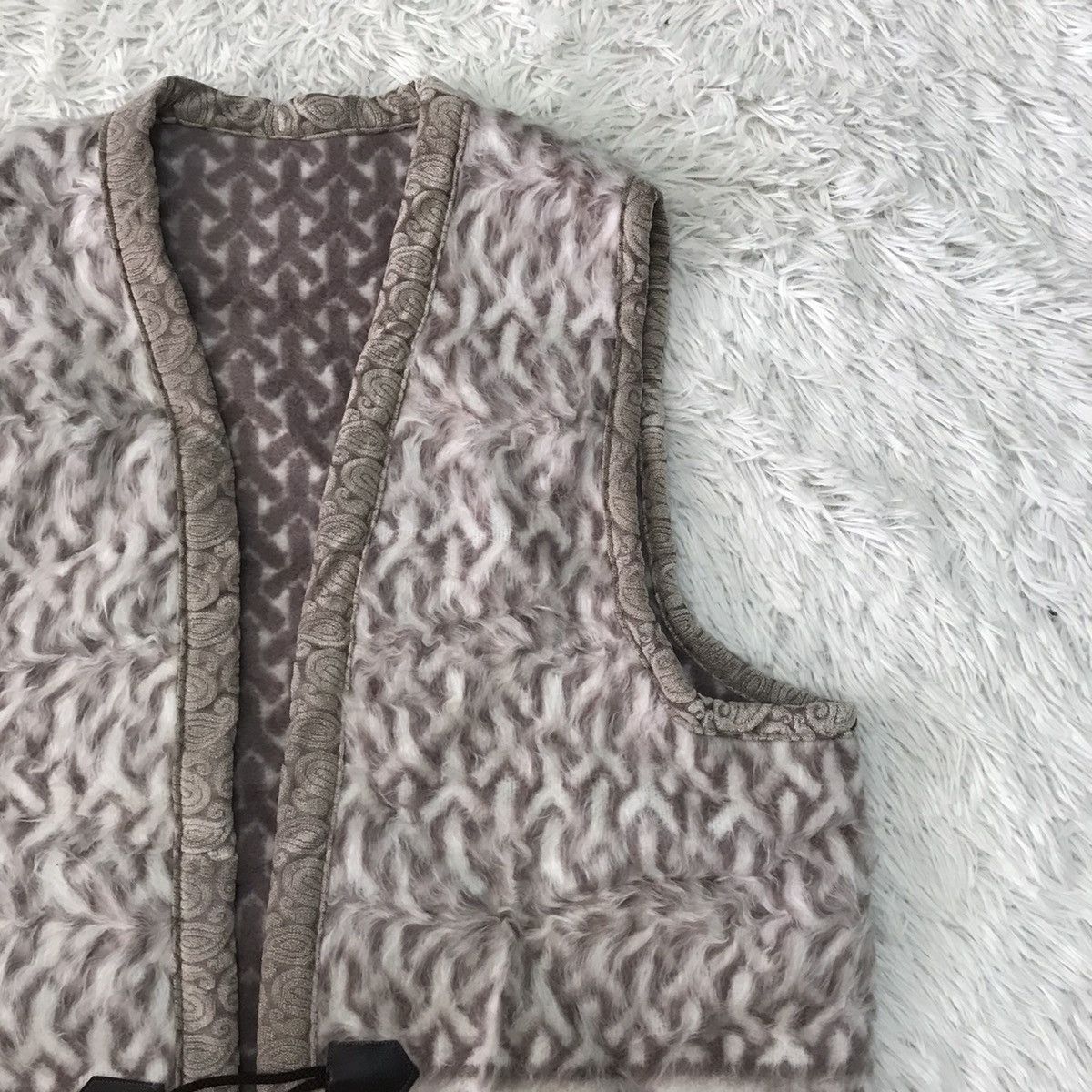 Japanese Brand × Team Cozy 💥Steals💥Japanese Cozy Vest Made in Japan Size US M / EU 48-50 / 2 - 5 Thumbnail