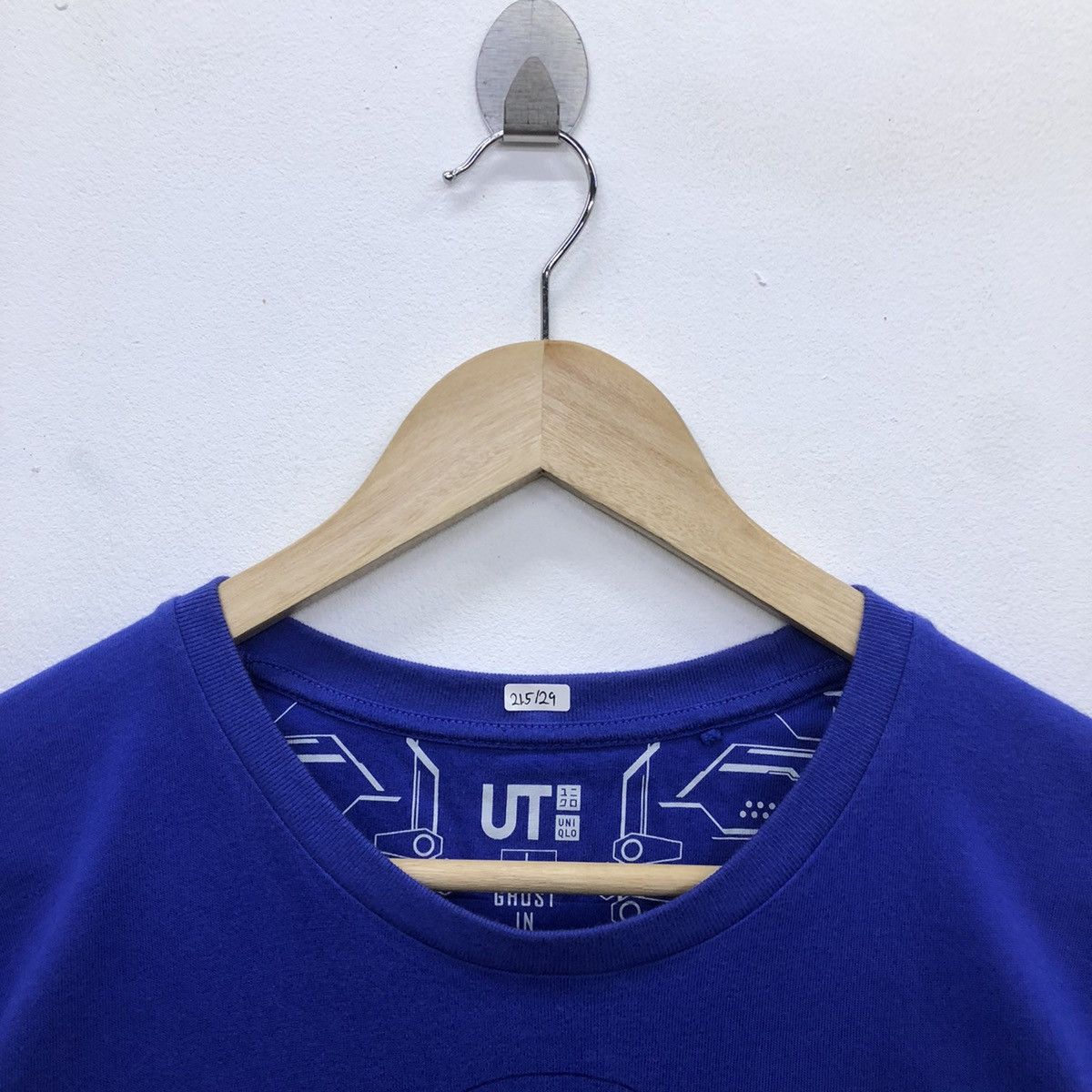 Anime × Cartoon Network × Uniqlo Ghost in the shell Arise Anime X Uniqlo Tshirt Size US L / EU 52-54 / 3 - 4 Thumbnail