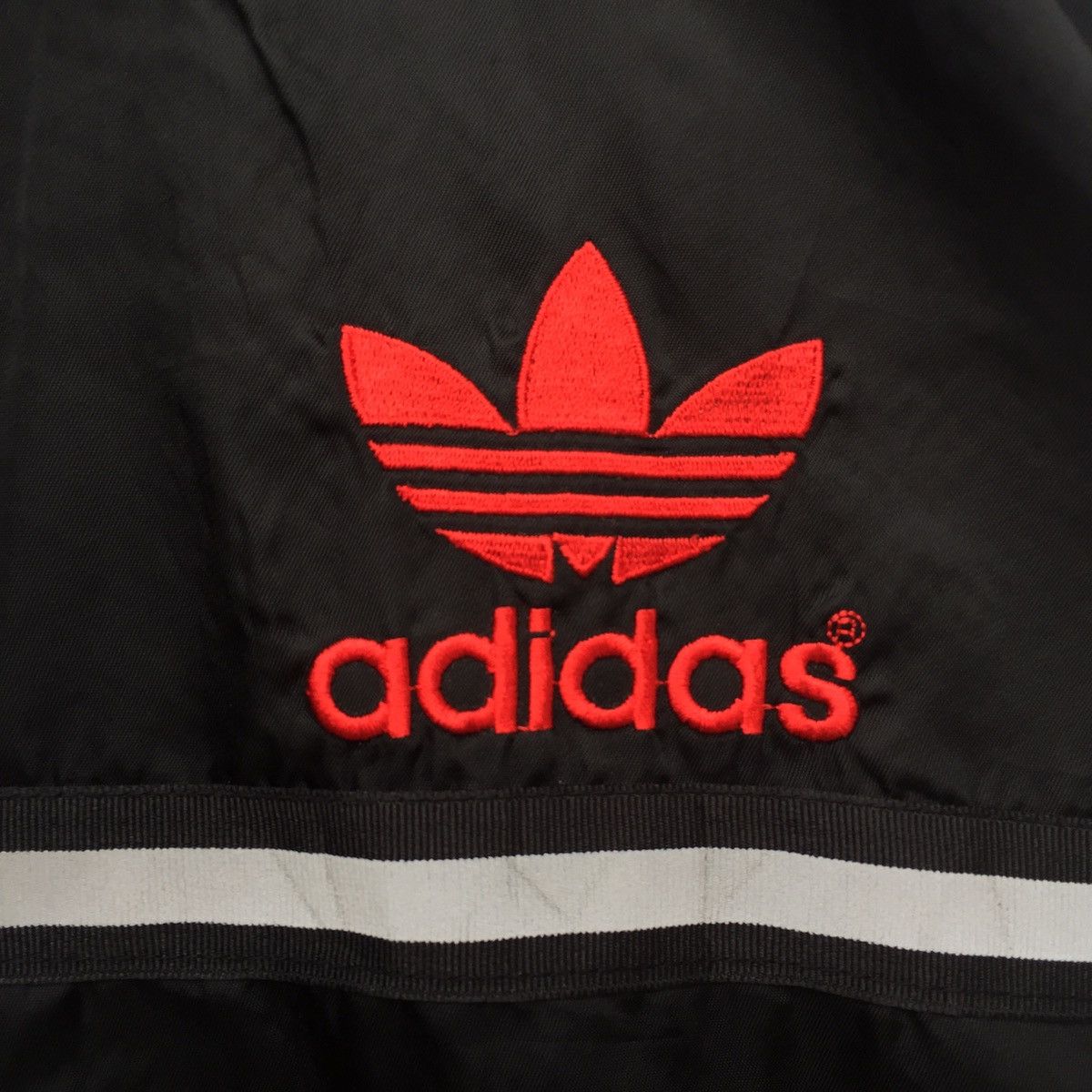 Adidas Vintage 90s Adidas Trefoil Big Logo Windbreaker Jacket | XL Size US XL / EU 56 / 4 - 4 Thumbnail