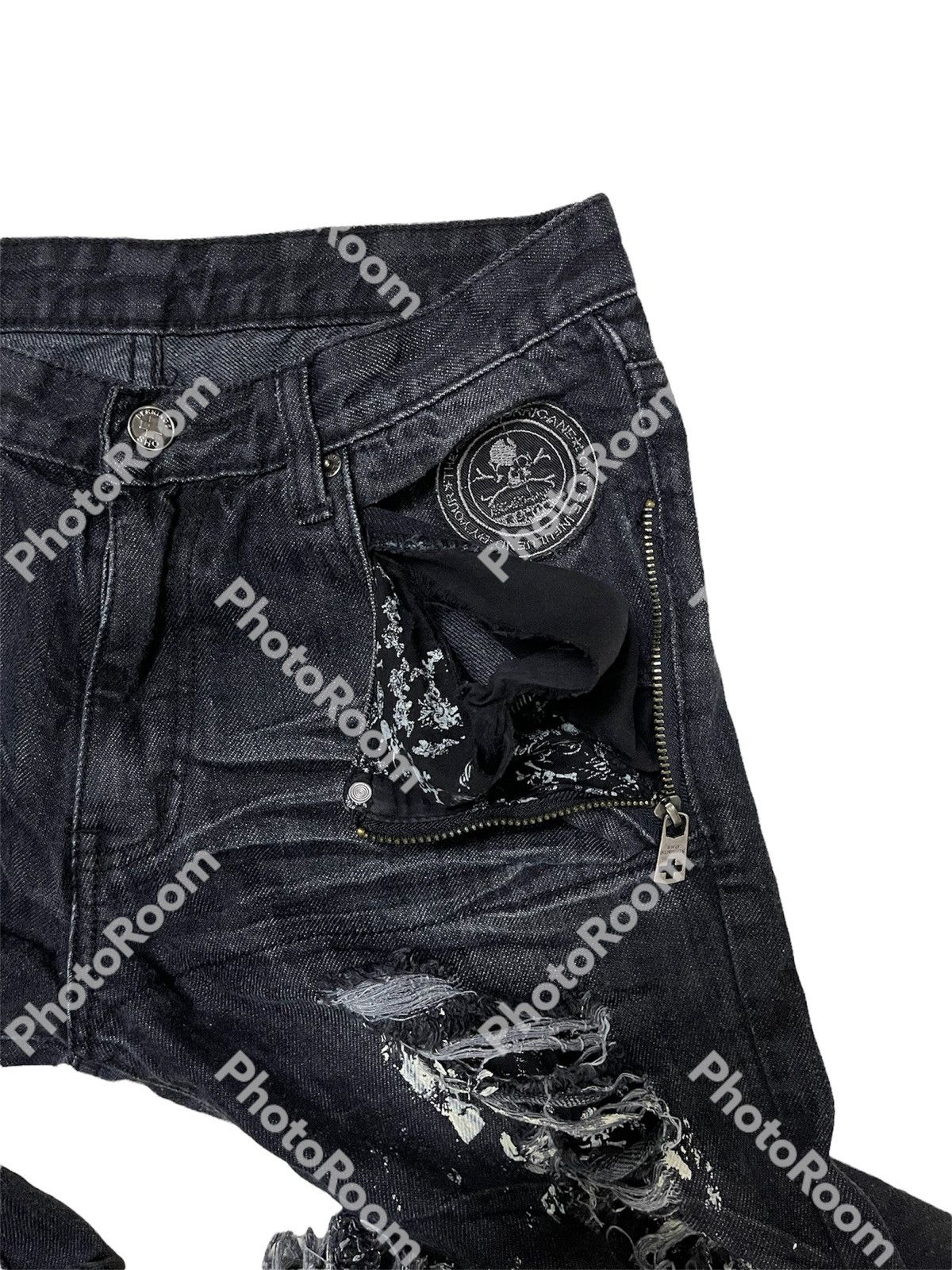 If Six Was Nine × Le Grande Bleu (L.G.B.) × Seditionaries Berning Sho Punkers Distressed Black Denim Size US 30 / EU 46 - 18 Thumbnail
