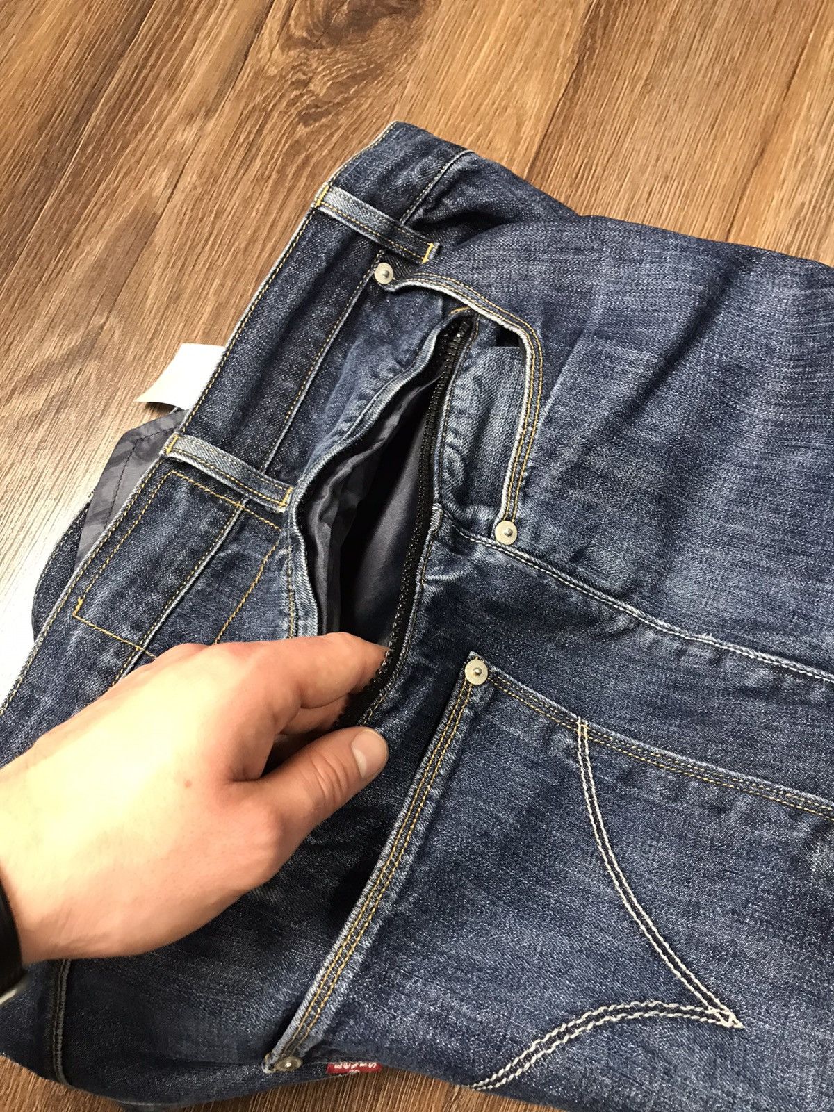 Levi's × Vintage Vintage Levi’s Engineered Jeans Twist blue denim Size US 33 - 10 Thumbnail
