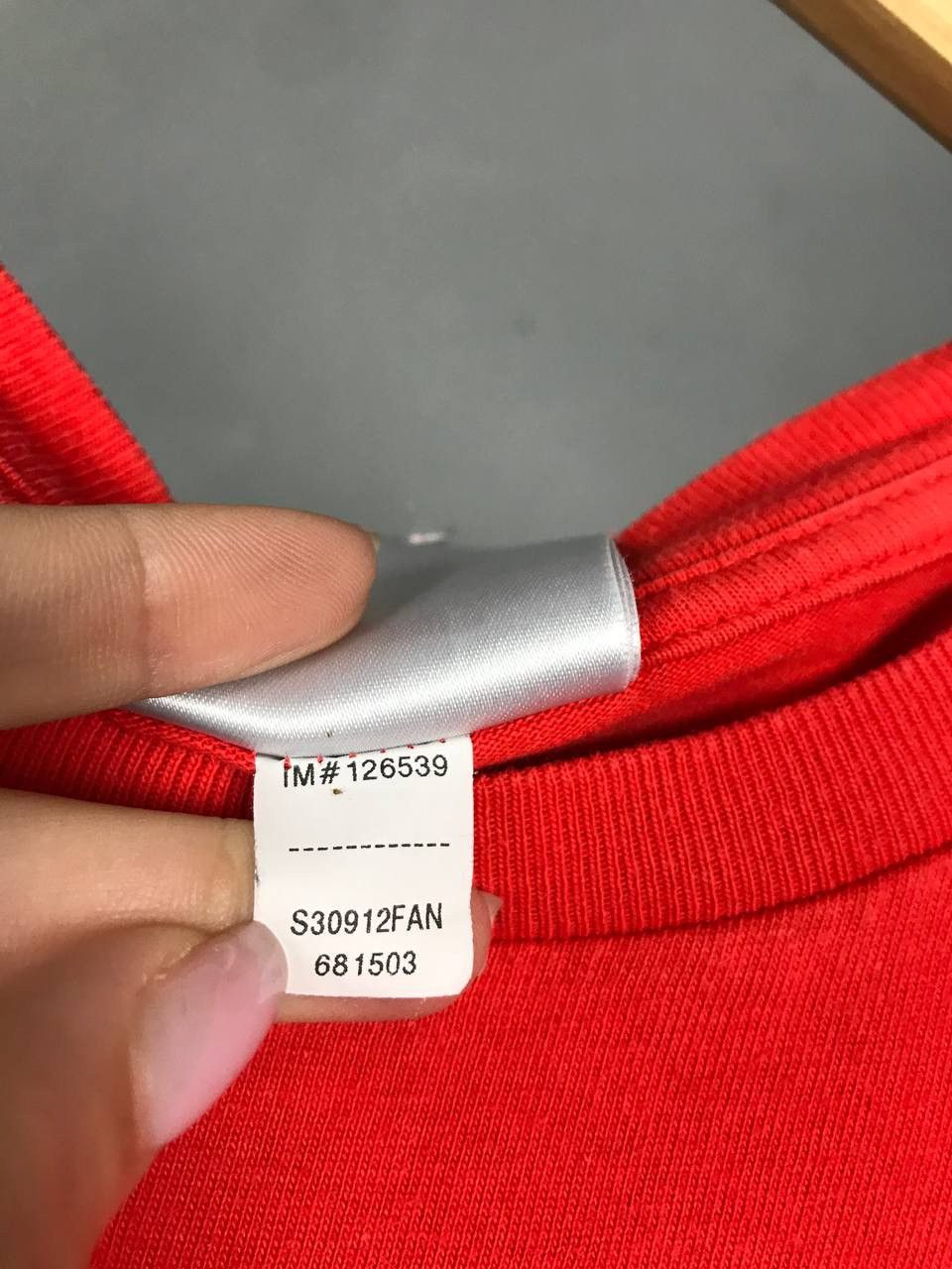 Vintage Nike Just Do It swoosh streetwear vintage center logo tee Size US M / EU 48-50 / 2 - 6 Thumbnail