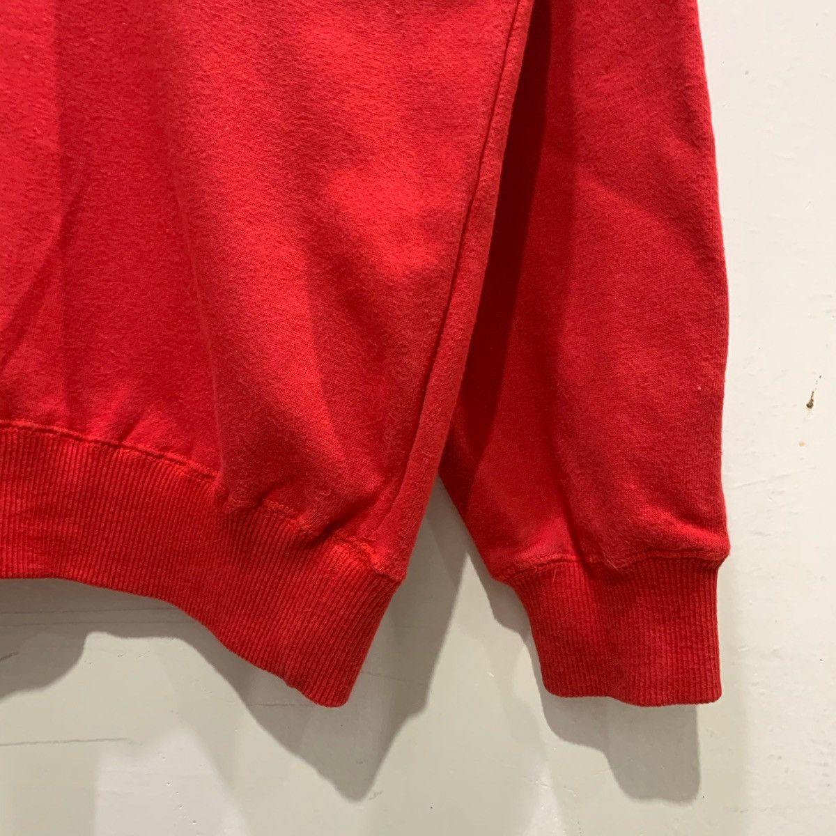 Japanese Brand × Vintage UNITED GRAVITY EXTRIMIST Sweatshirts Size L Size US L / EU 52-54 / 3 - 6 Thumbnail