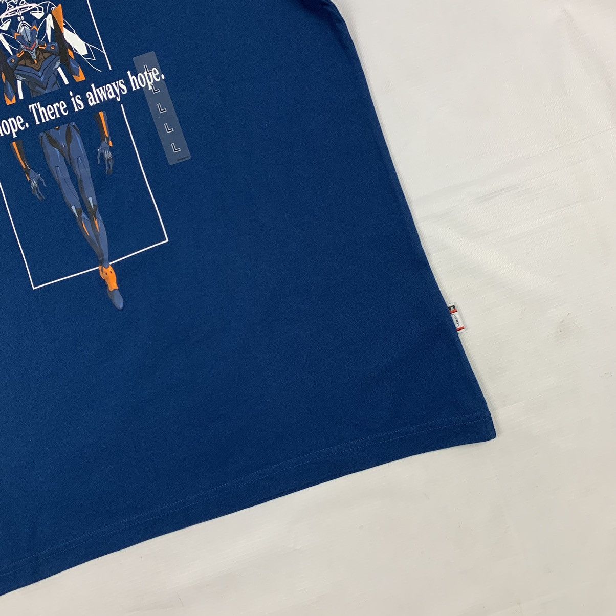 Anime × Uniqlo Rare Uniqlo x Evangelion Anime Movie Shirt Size US L / EU 52-54 / 3 - 6 Thumbnail