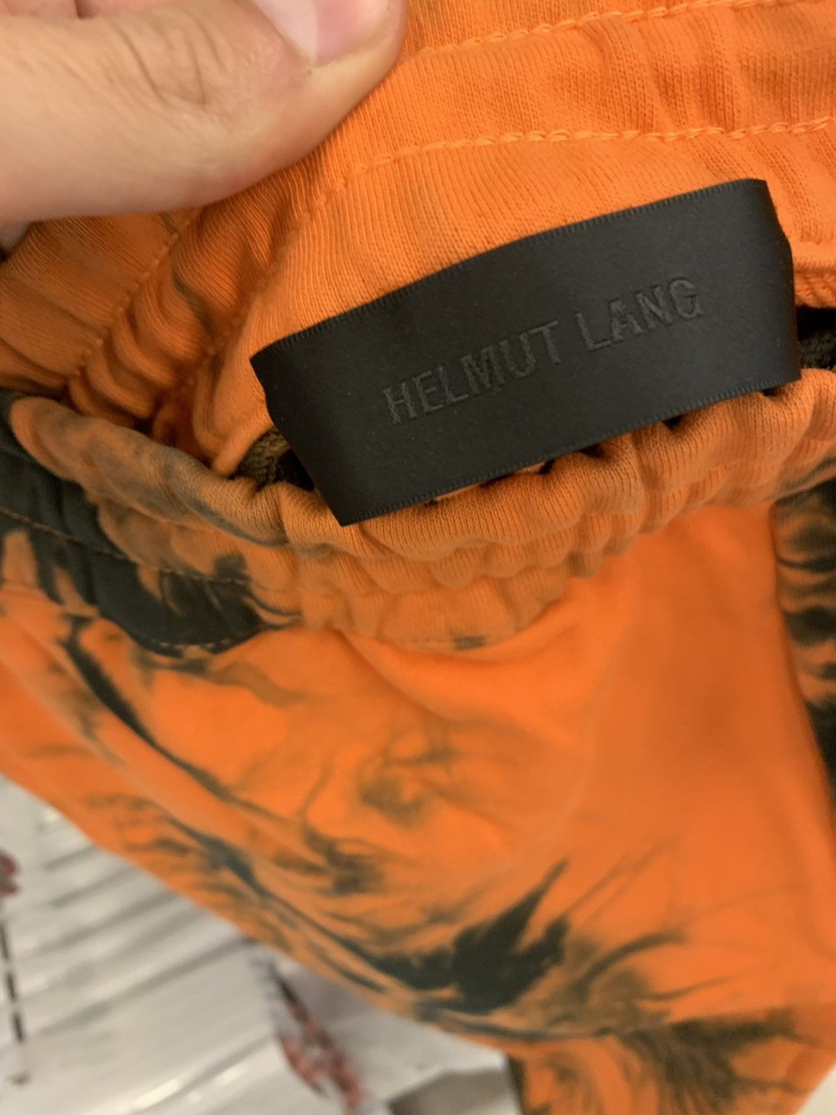 Helmut Lang Tye Dye Yellow Orange Shorts Size US 30 / EU 46 - 6 Thumbnail