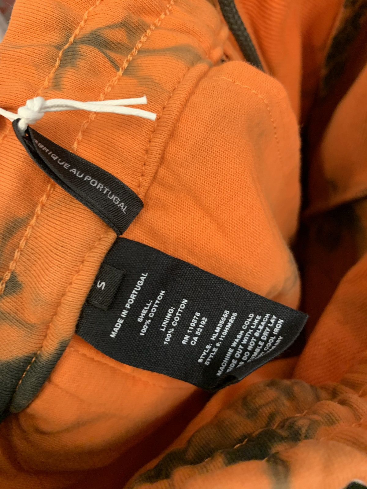 Helmut Lang Tye Dye Yellow Orange Shorts Size US 30 / EU 46 - 8 Thumbnail