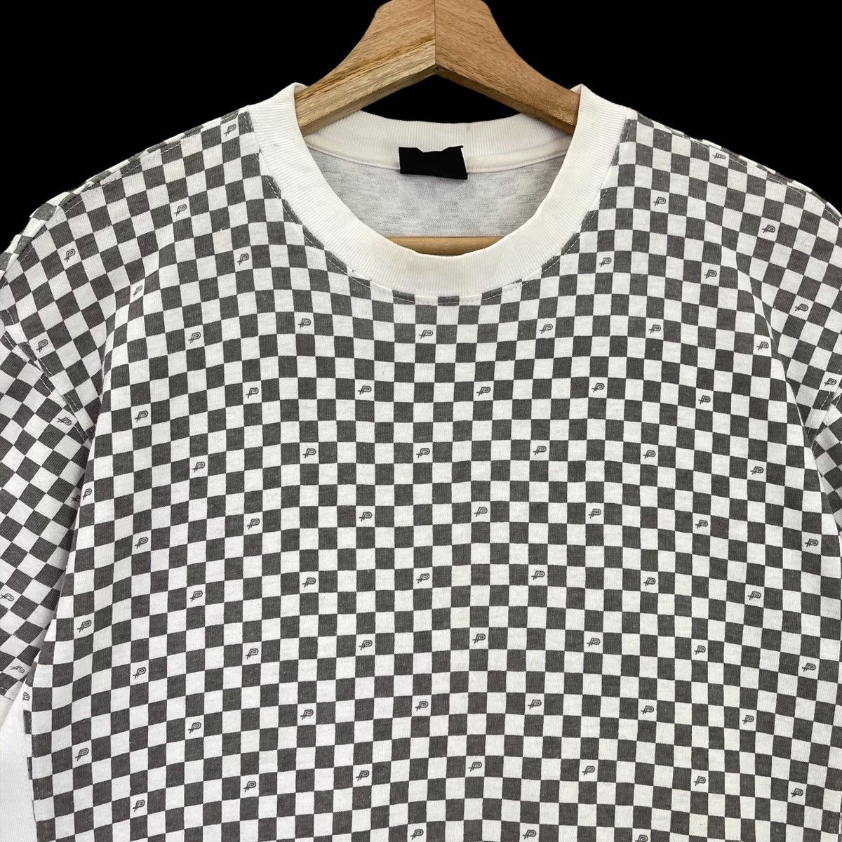 Japanese Brand 90s Power To The People Monogram Shortsleeve Jumper Size M Size US M / EU 48-50 / 2 - 4 Thumbnail