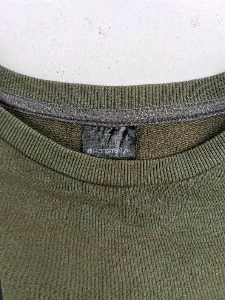 Hang Ten Vintage Hang Ten with street on Sweatshirts Size US L / EU 52-54 / 3 - 4 Thumbnail