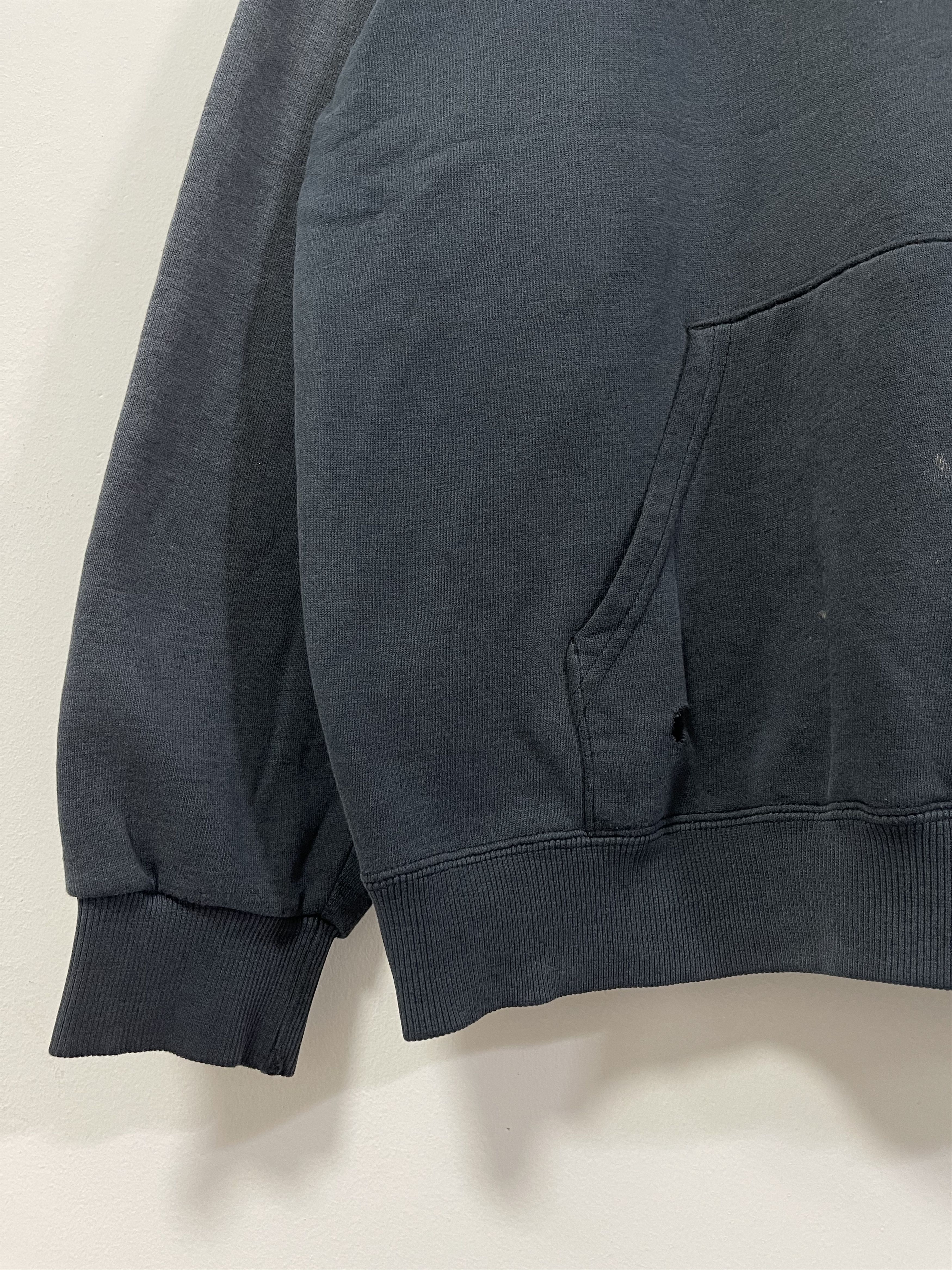 Japanese Brand Vintage Mischievous Skategang Big Logo Sun Faded Hoodie Size US L / EU 52-54 / 3 - 8 Thumbnail