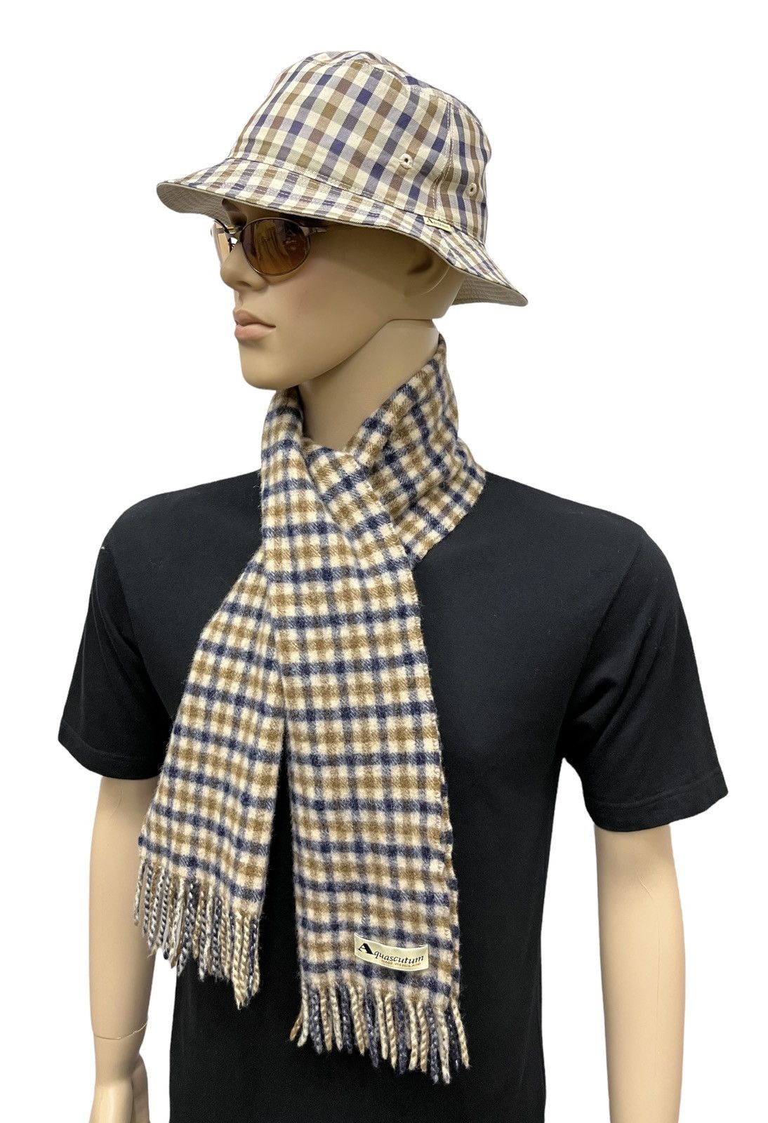 Aquascutum Vintage AQUASCUTUM Iconic Club Check Reversible Bucket Hat Size ONE SIZE - 13 Thumbnail