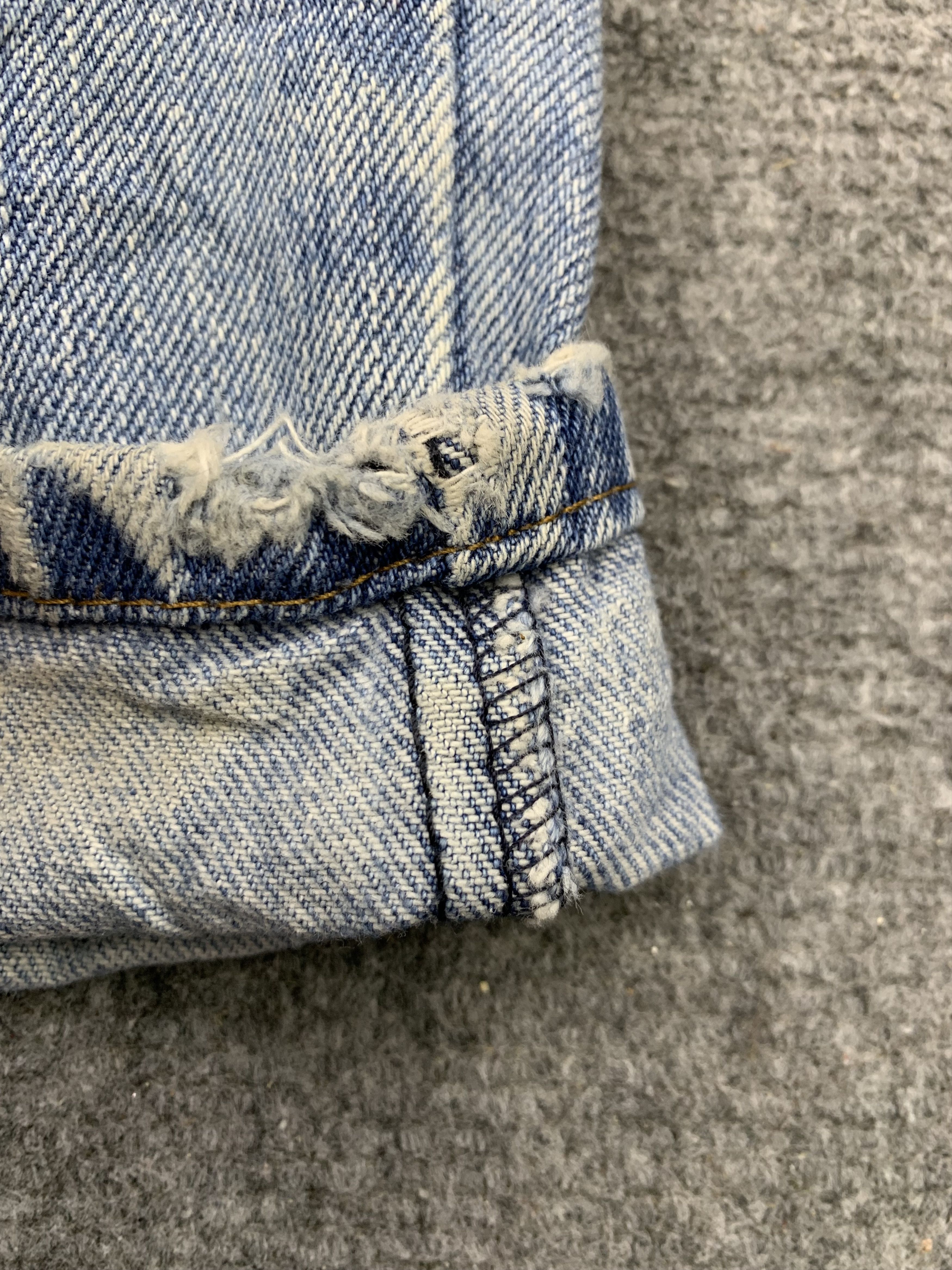 Levi's Vintage Levis 560 Dirty Blue Jeans DP1720 Size US 42 / EU 58 - 12 Thumbnail
