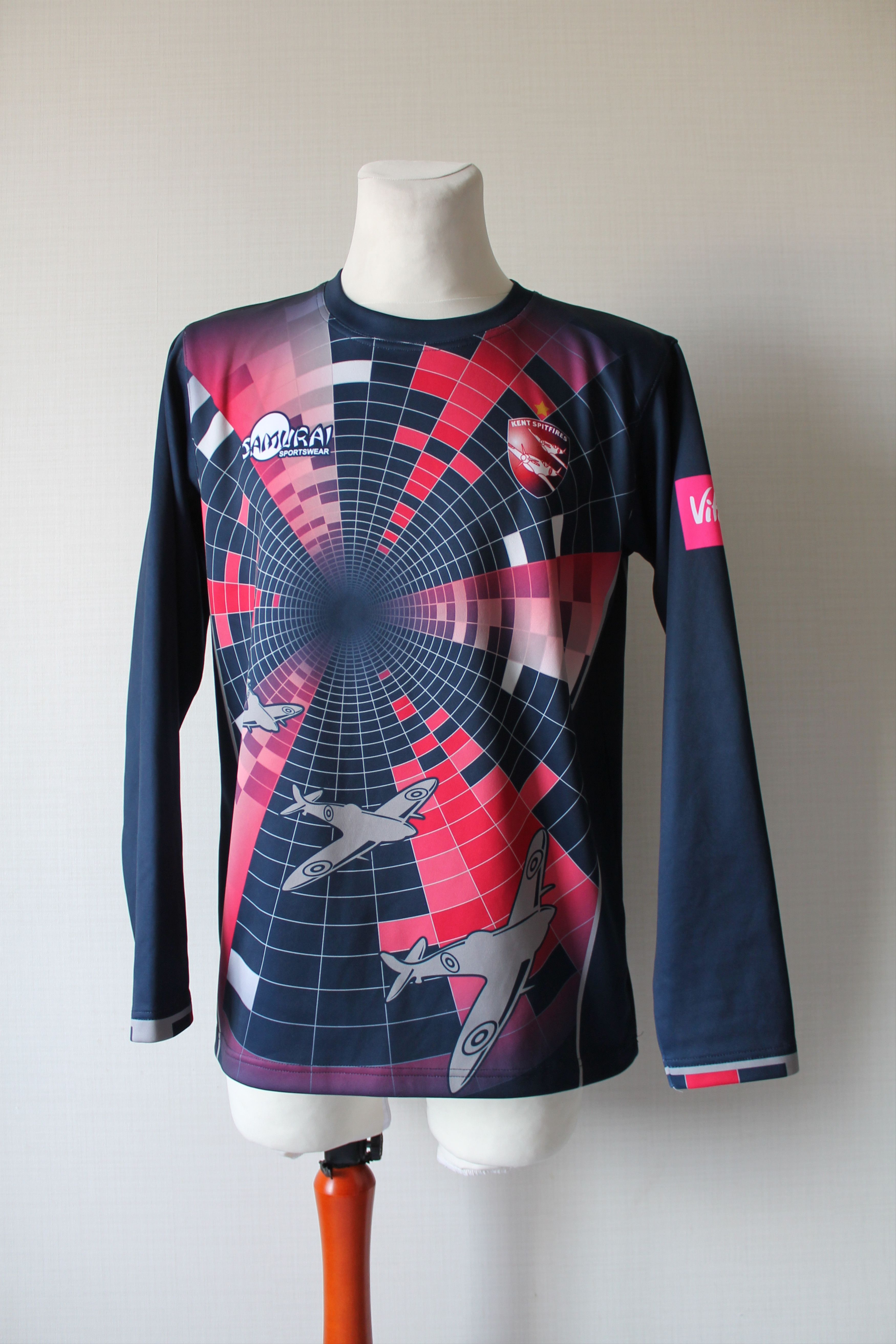 Other 2019 Kent Spitfires Cricket Team # 75 Qadri Warm Jersey Size US M / EU 48-50 / 2 - 7 Thumbnail