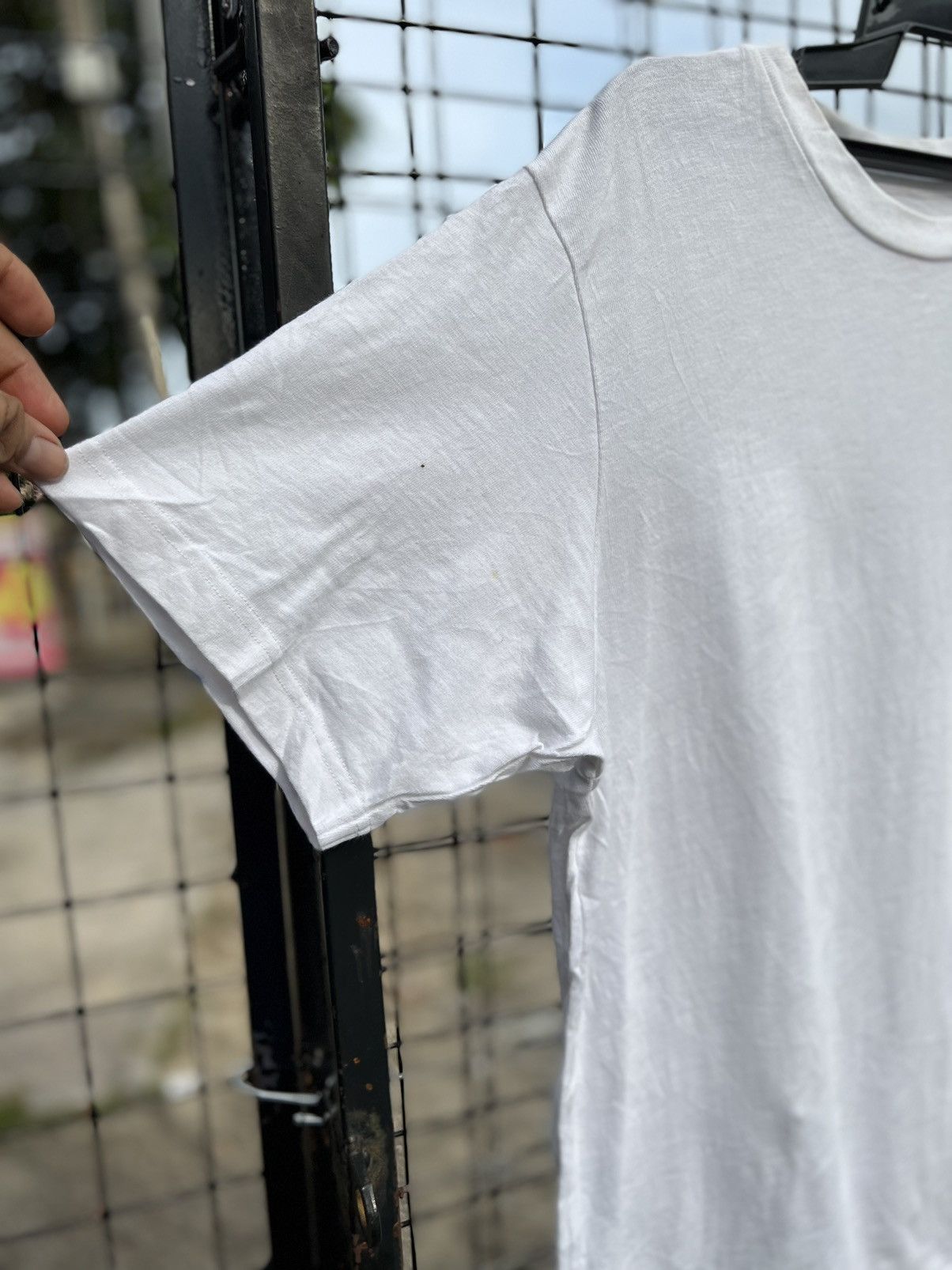 Supreme Supreme tee single pocket white plain Size US L / EU 52-54 / 3 - 6 Thumbnail