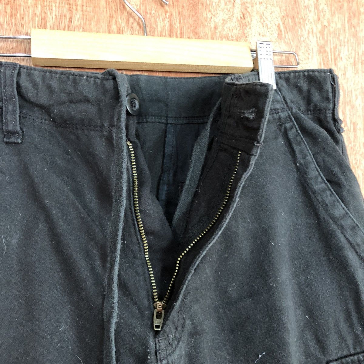 Japanese Brand Uniqlo Black utility Multipocket CArgo Pants #H312 Size US 31 - 7 Thumbnail