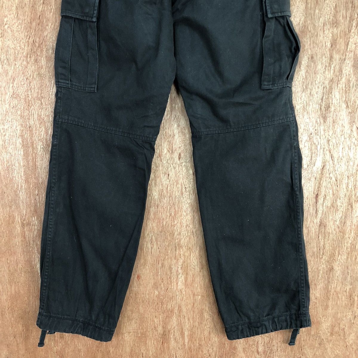 Japanese Brand Uniqlo Black utility Multipocket CArgo Pants #H312 Size US 31 - 10 Thumbnail