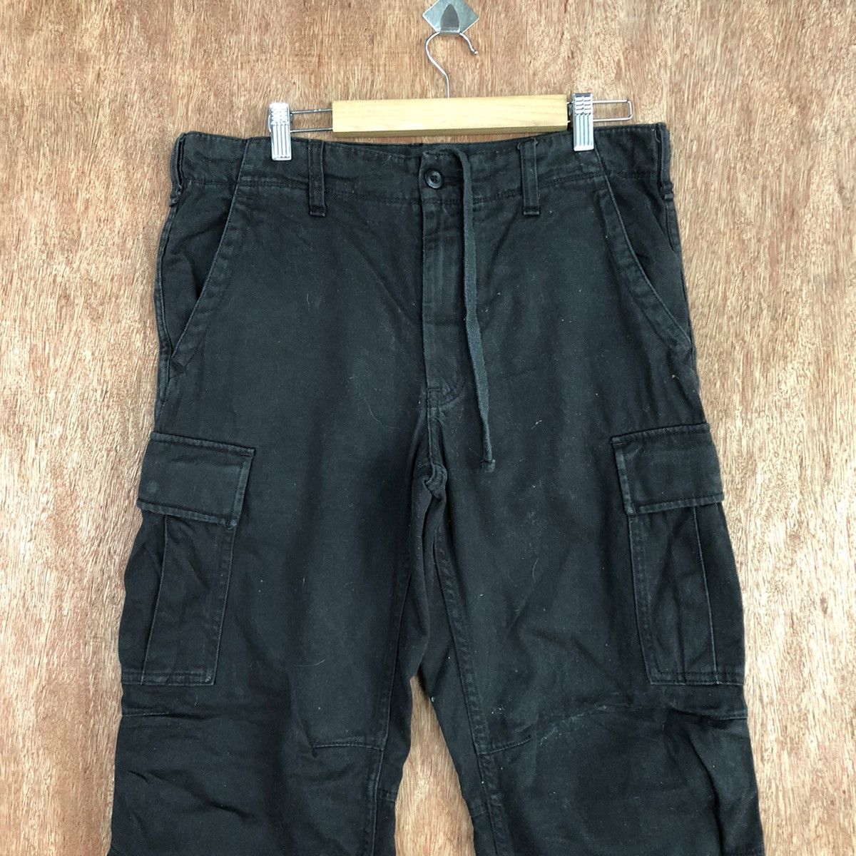 Japanese Brand Uniqlo Black utility Multipocket CArgo Pants #H312 Size US 31 - 2 Thumbnail