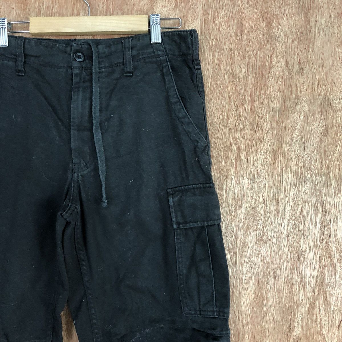 Japanese Brand Uniqlo Black utility Multipocket CArgo Pants #H312 Size US 31 - 5 Thumbnail