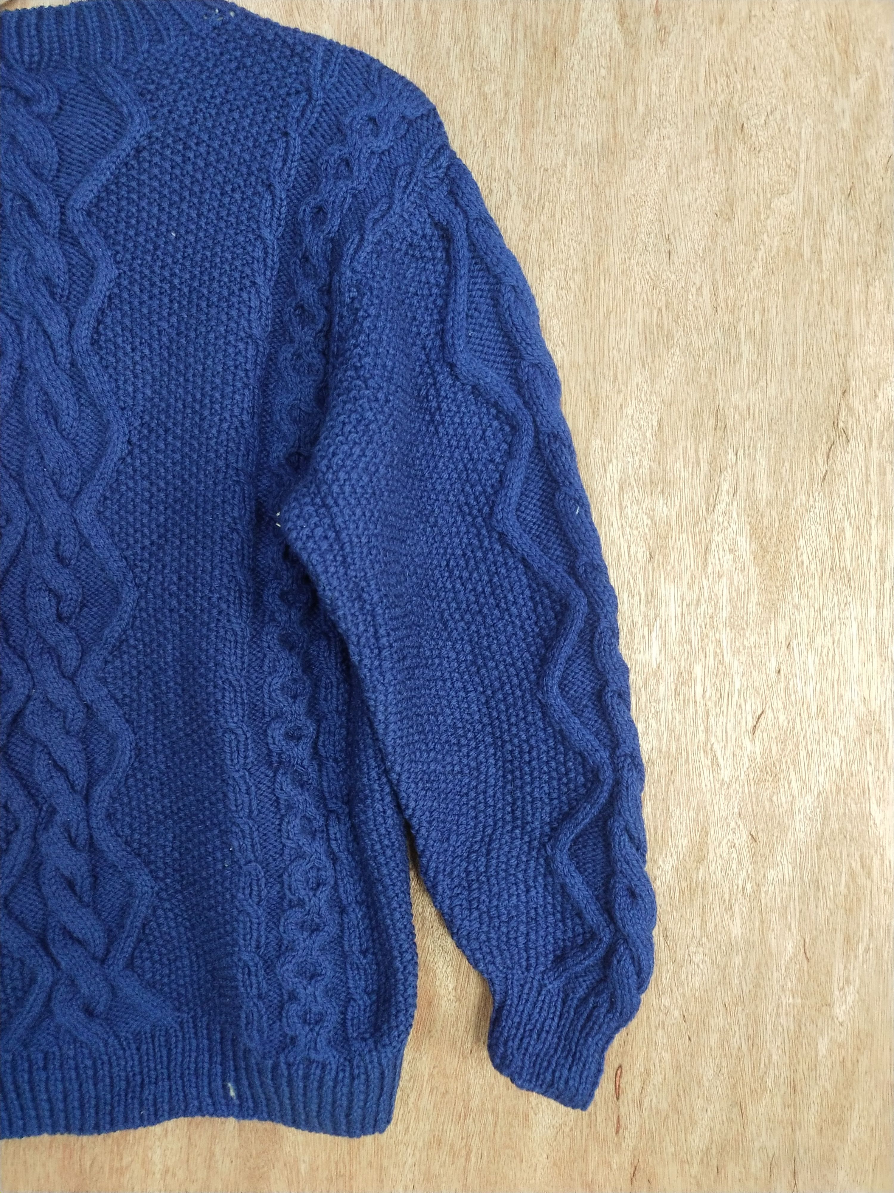 Aran Isles Knitwear Japan Blue aran isle cable knitwear #H277 Size US M / EU 48-50 / 2 - 8 Thumbnail