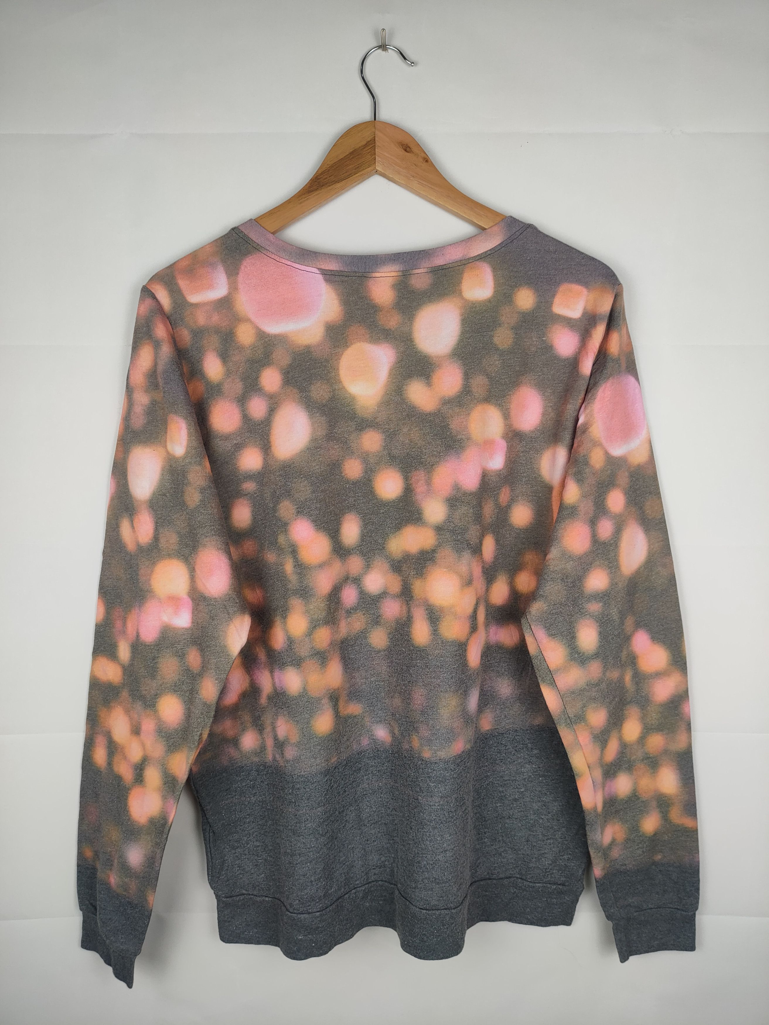 Cartoon Network × Disney Repunzel Movie Overprint Sweatshirt Size US M / EU 48-50 / 2 - 3 Thumbnail
