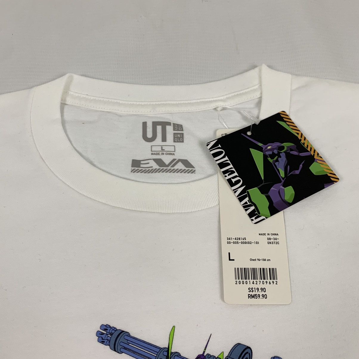 Uniqlo Rare Uniqlo X Anime Movie Evangelion Shirt Size US L / EU 52-54 / 3 - 7 Thumbnail